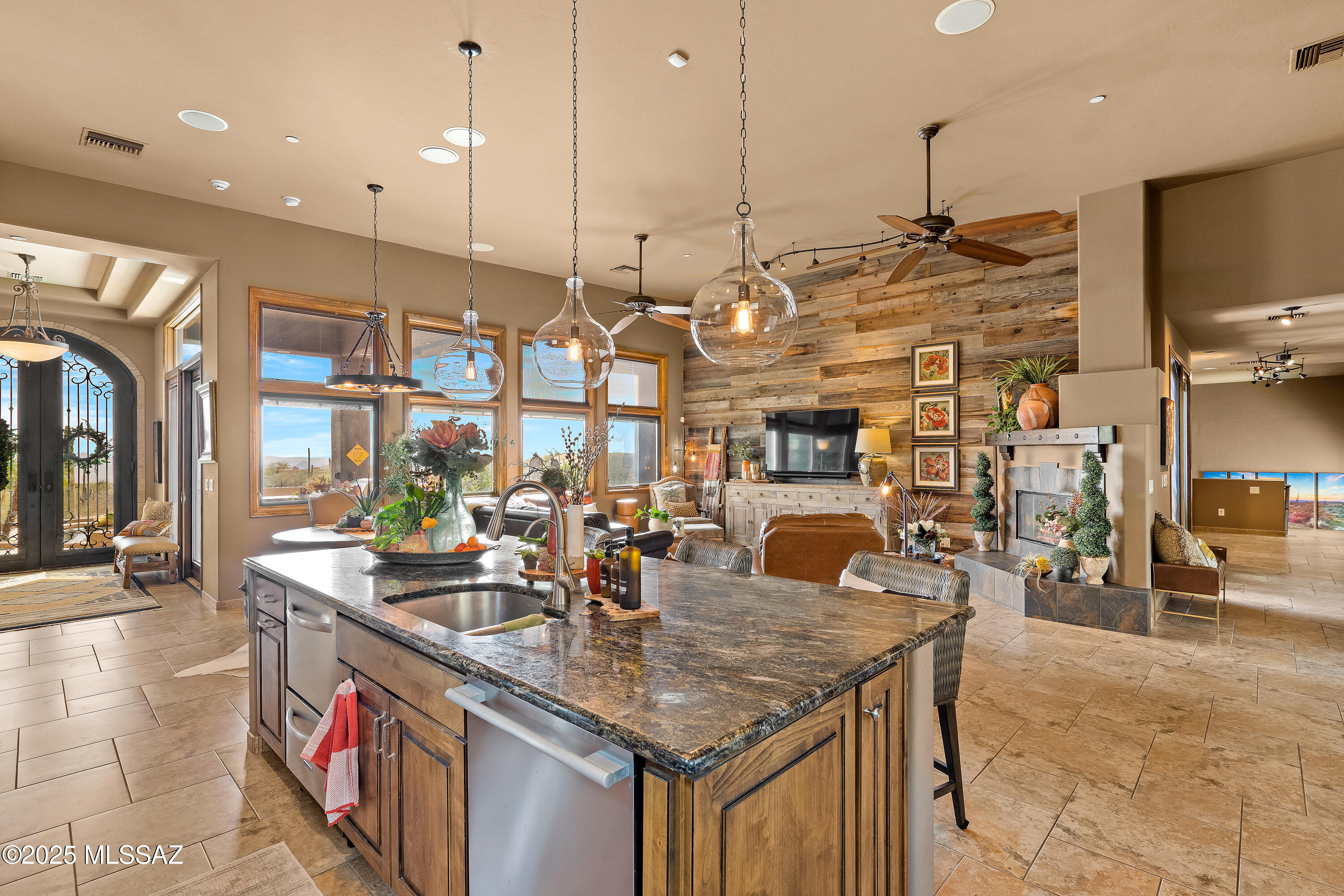 Canyon Pass At Dove Mountain - Residential