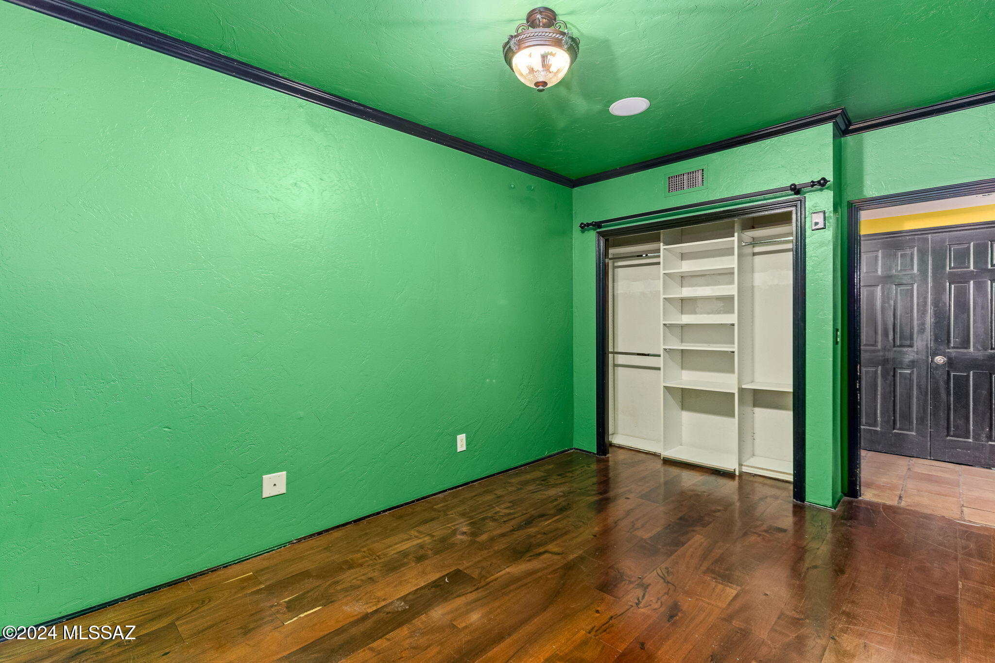 Orange Grove Hills (1-33) - Residential