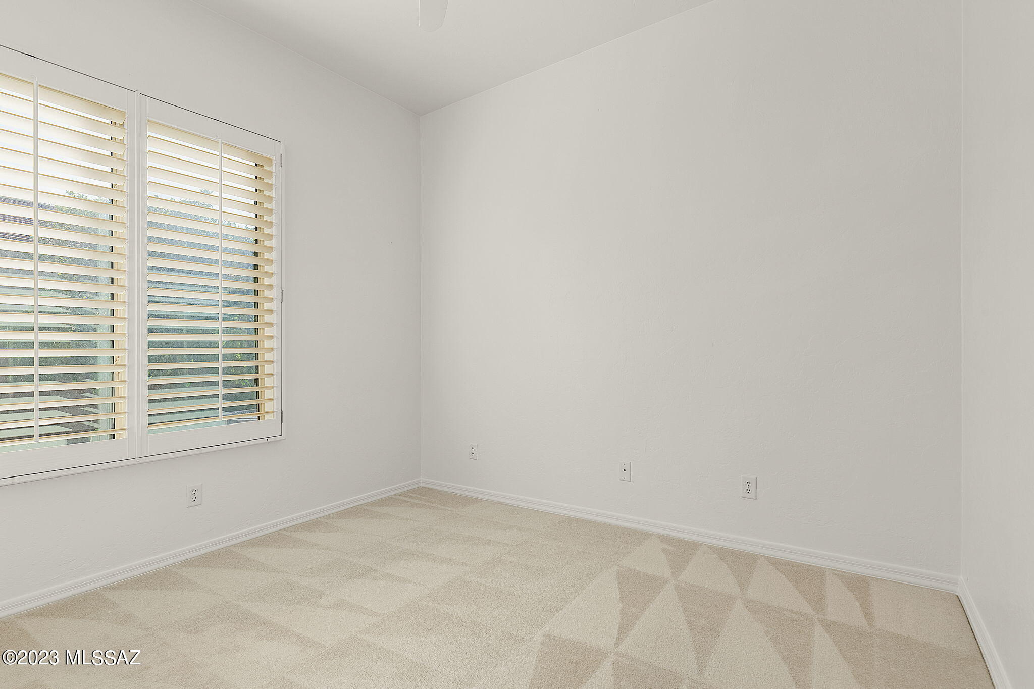 Sabino Mountain (1-290) - Residential