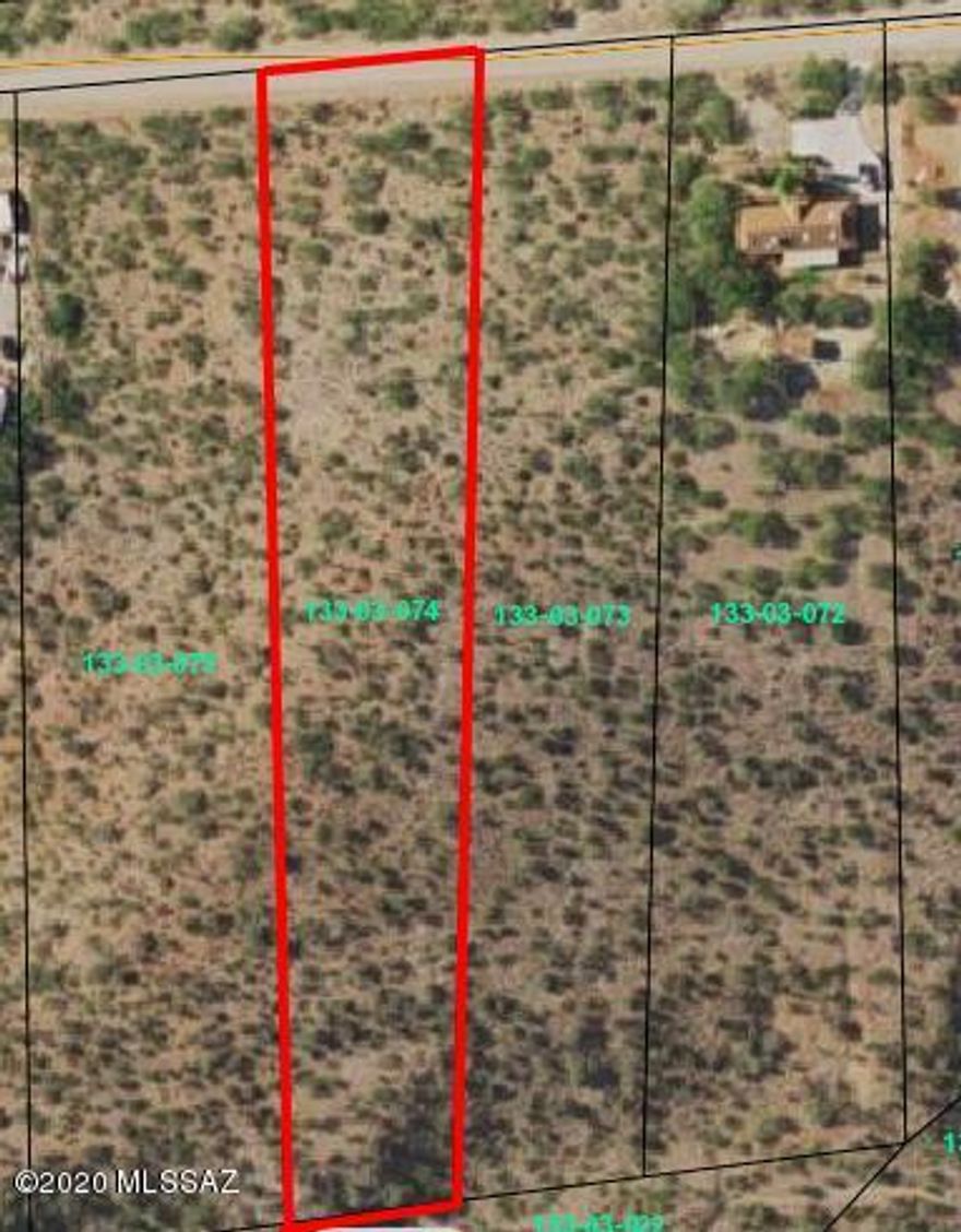Great opportunity to own a buildable lot, with spectacular views. Only minutes away from interstate 
I-19. Perfect for anybody looking for an uphill lot, with not that many neighbors.