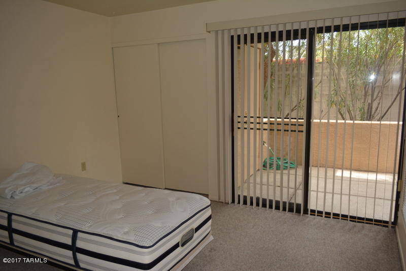 Coronado Place Condominiums II (Units 37-158) - Residential