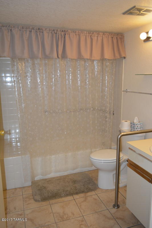 Coronado Place Condominiums II (Units 37-158) - Residential
