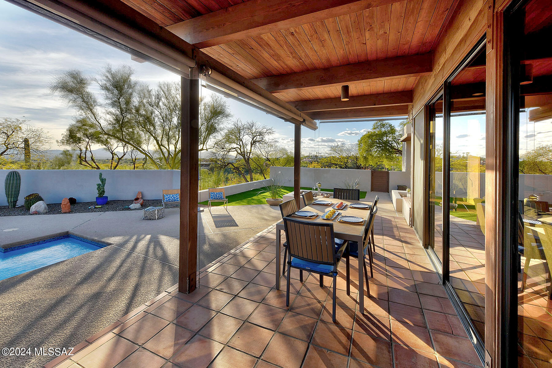 Catalina Foothills Estates NO. 10 (1-72) - Residential