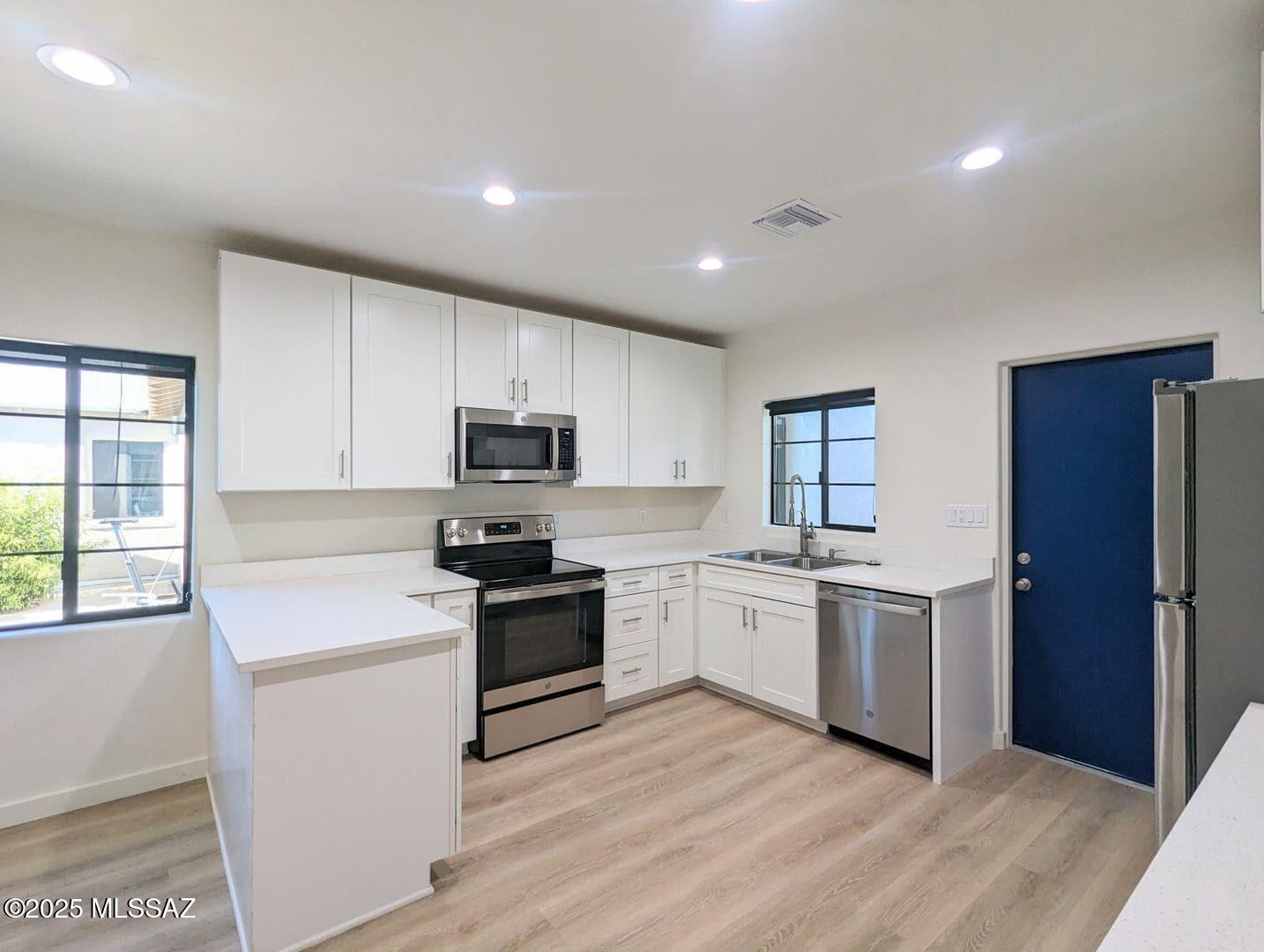 Rincon Heights - Residential Income