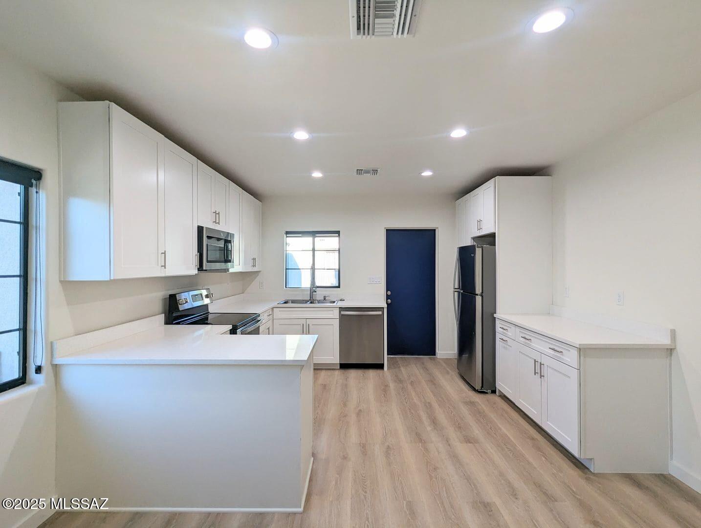 Rincon Heights - Residential Income