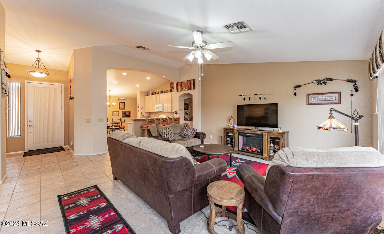 1440 N Goldeneye Way