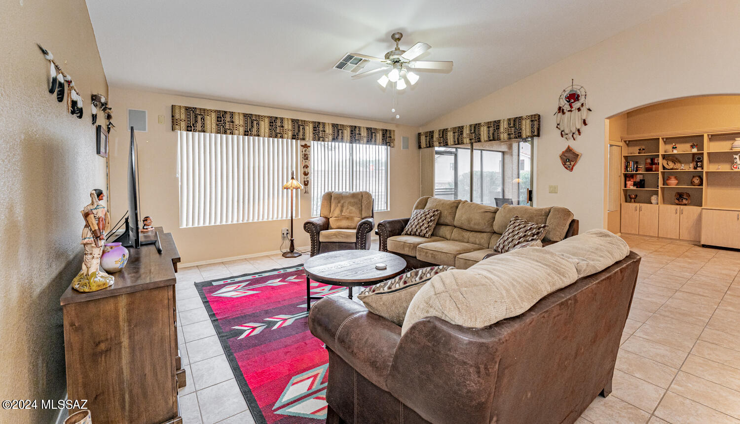 1440 N Goldeneye Way