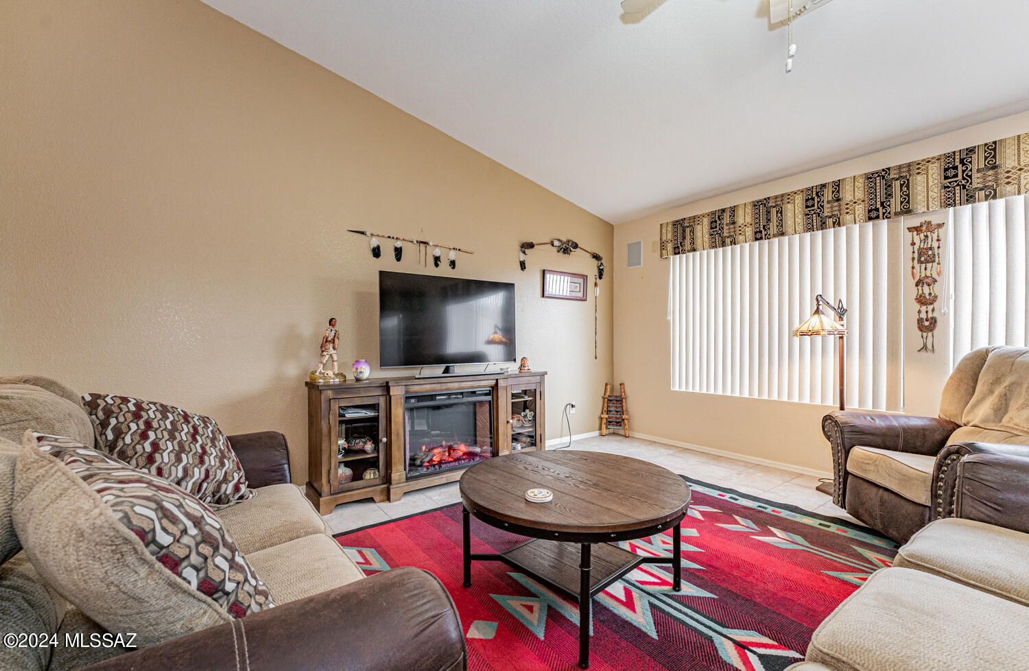 1440 N Goldeneye Way