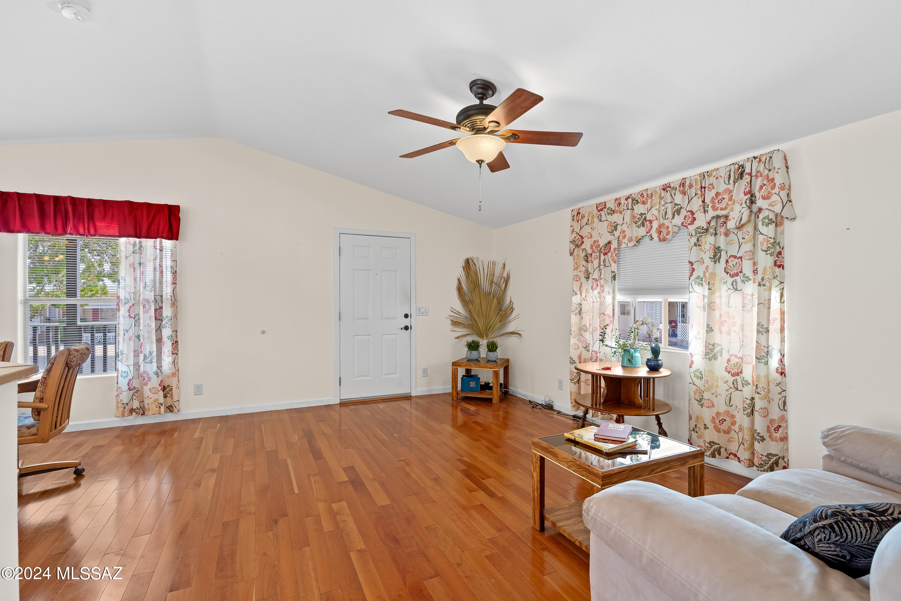 Tucson Estates (403-758) - Residential