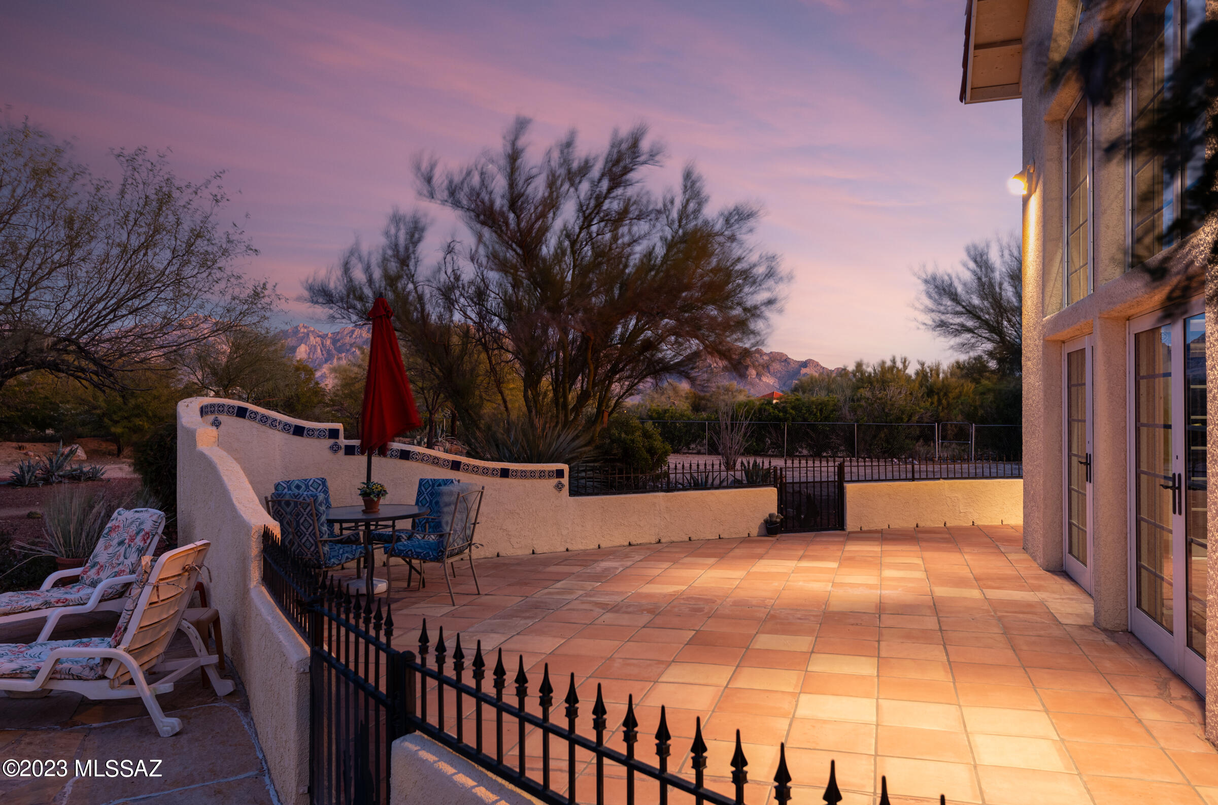 La Cholla Airpark - Residential