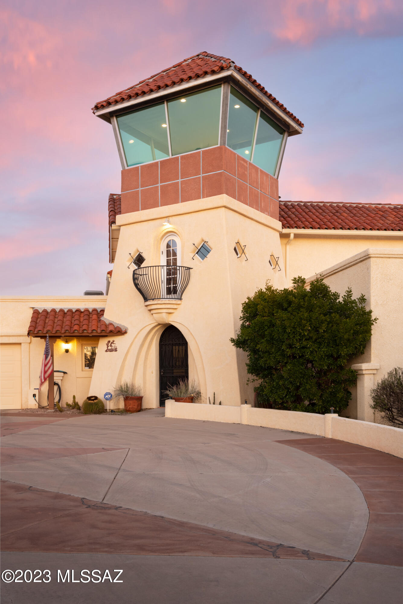 La Cholla Airpark - Residential