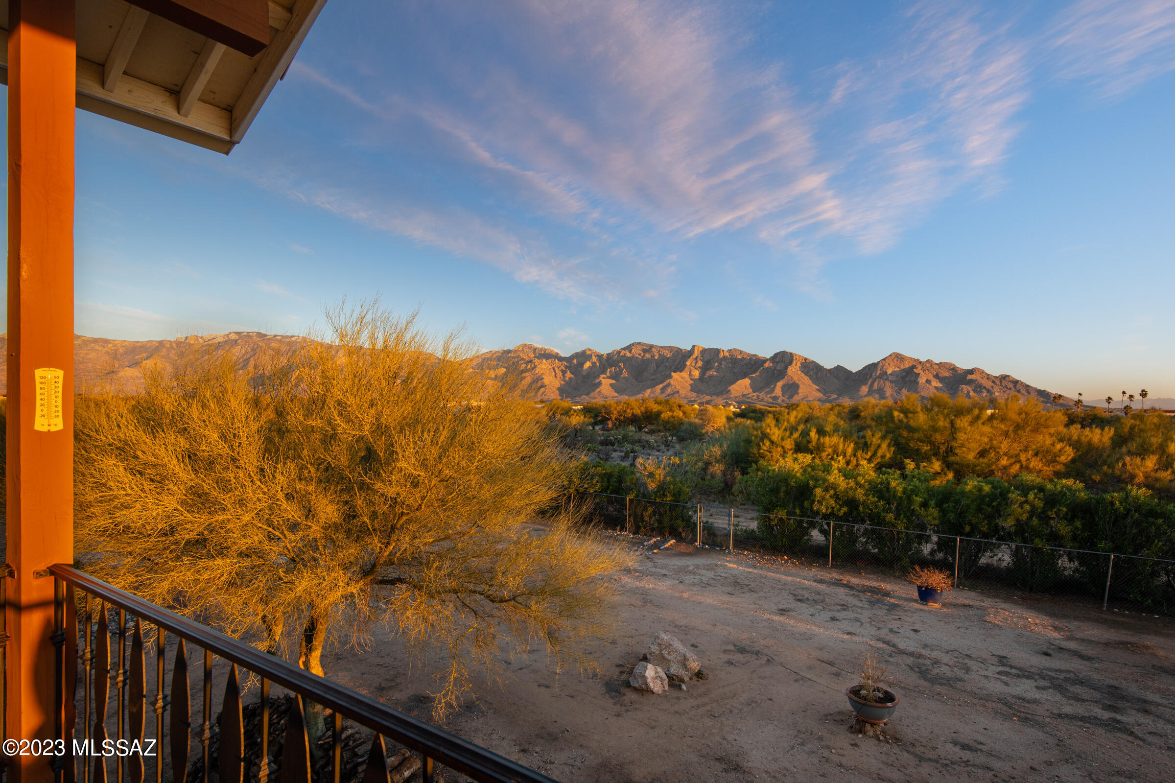 La Cholla Airpark - Residential