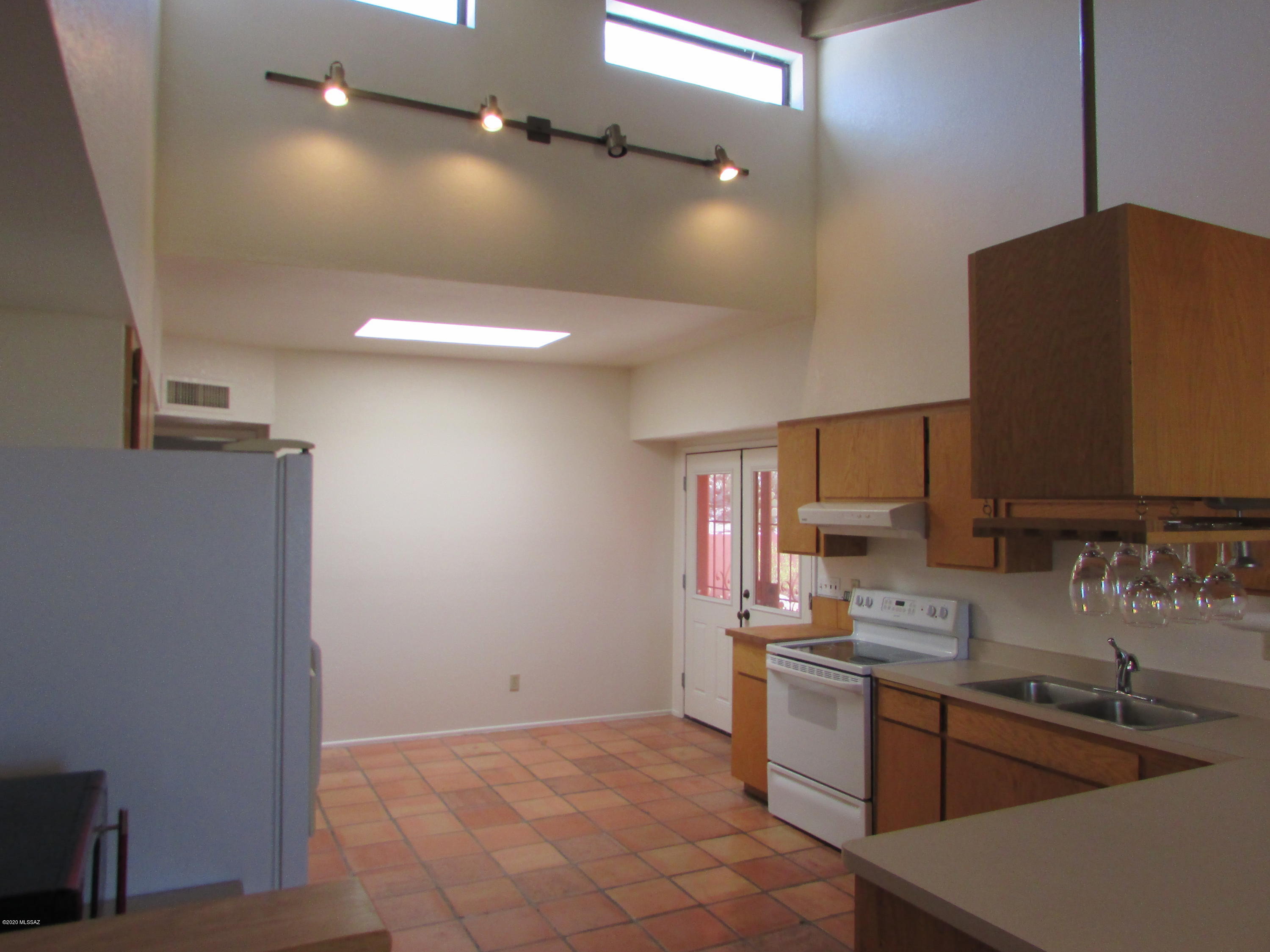 Sunrise Terr Vill Th Resub - Residential Lease