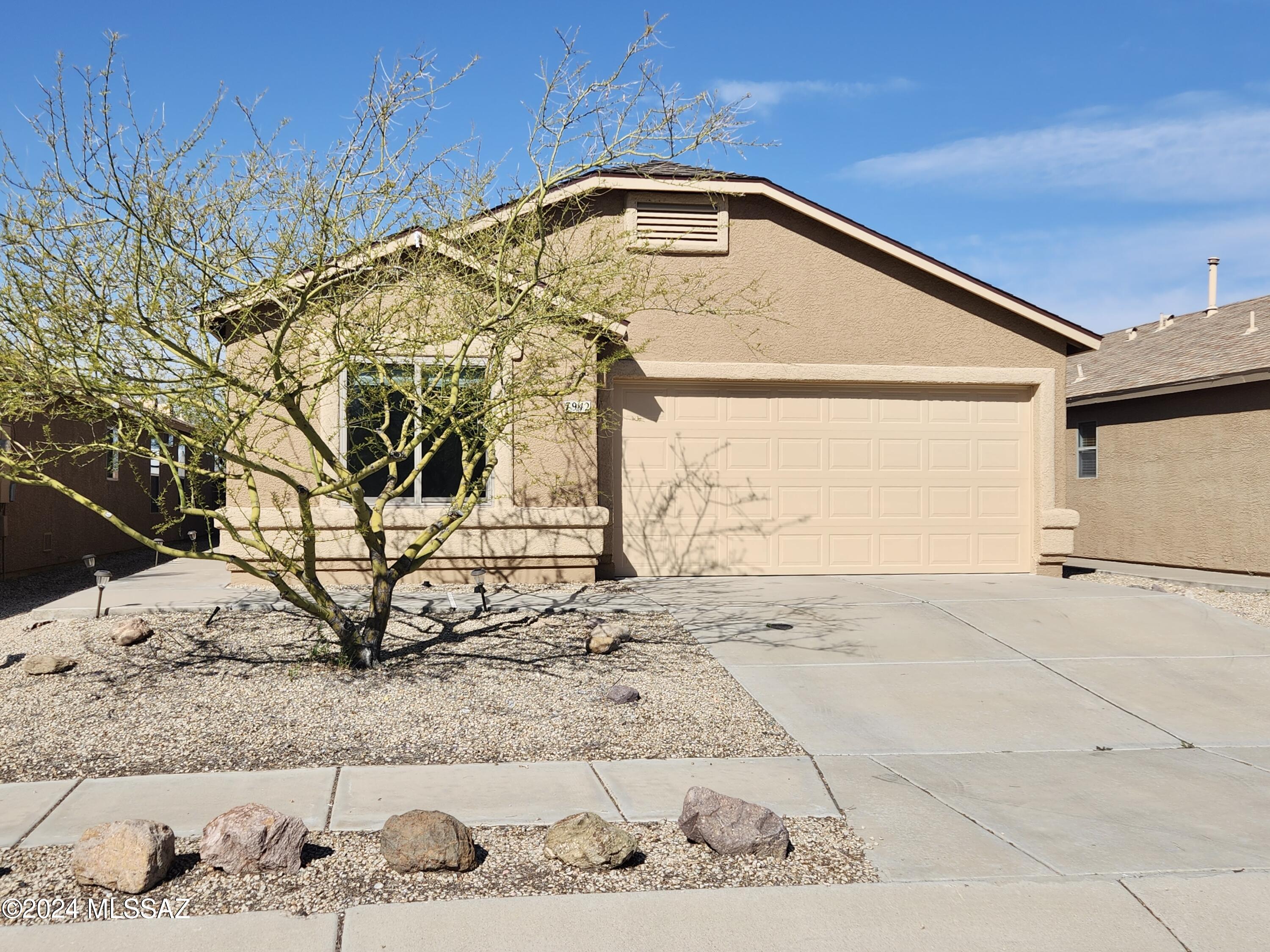 Desert Stone (1-260) - Residential Lease