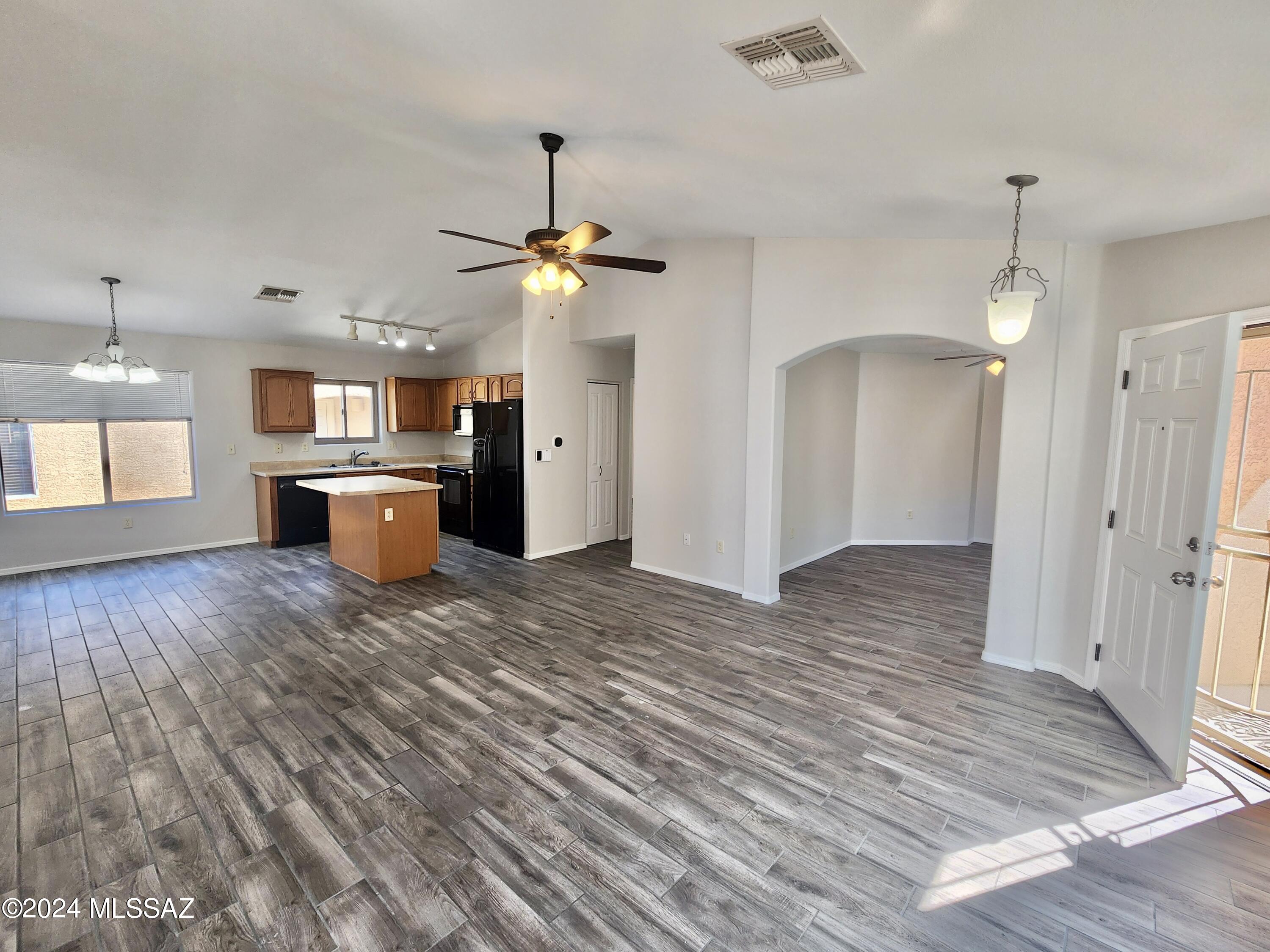 Desert Stone (1-260) - Residential Lease