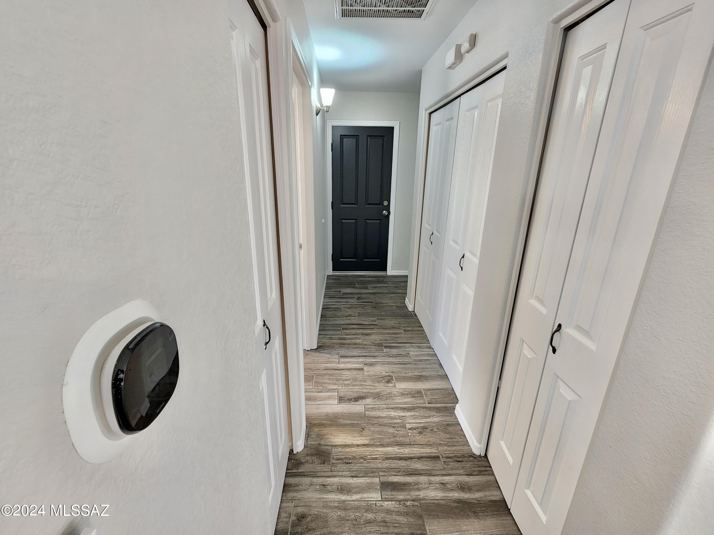 Desert Stone (1-260) - Residential Lease