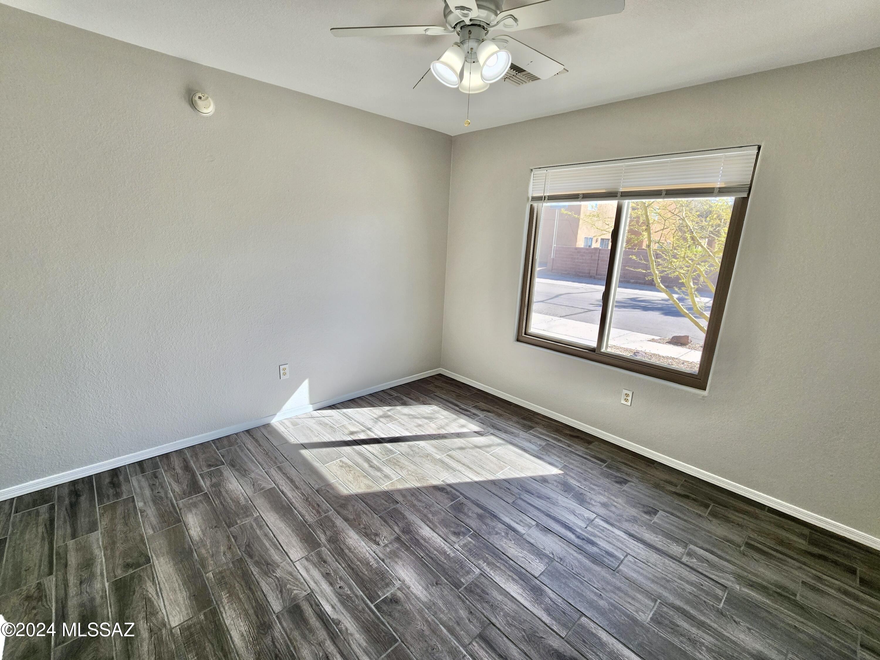 Desert Stone (1-260) - Residential Lease