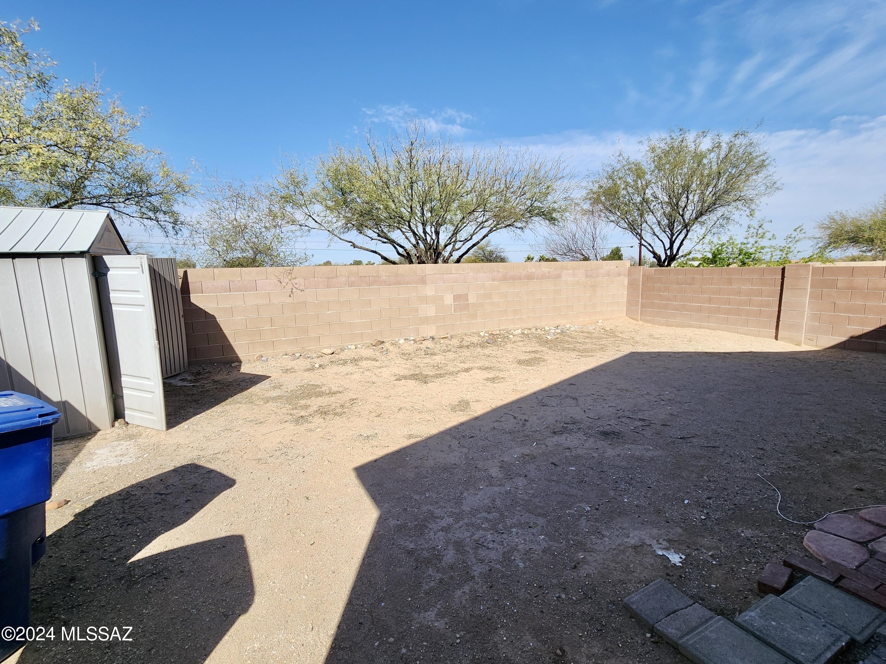 Desert Stone (1-260) - Residential Lease