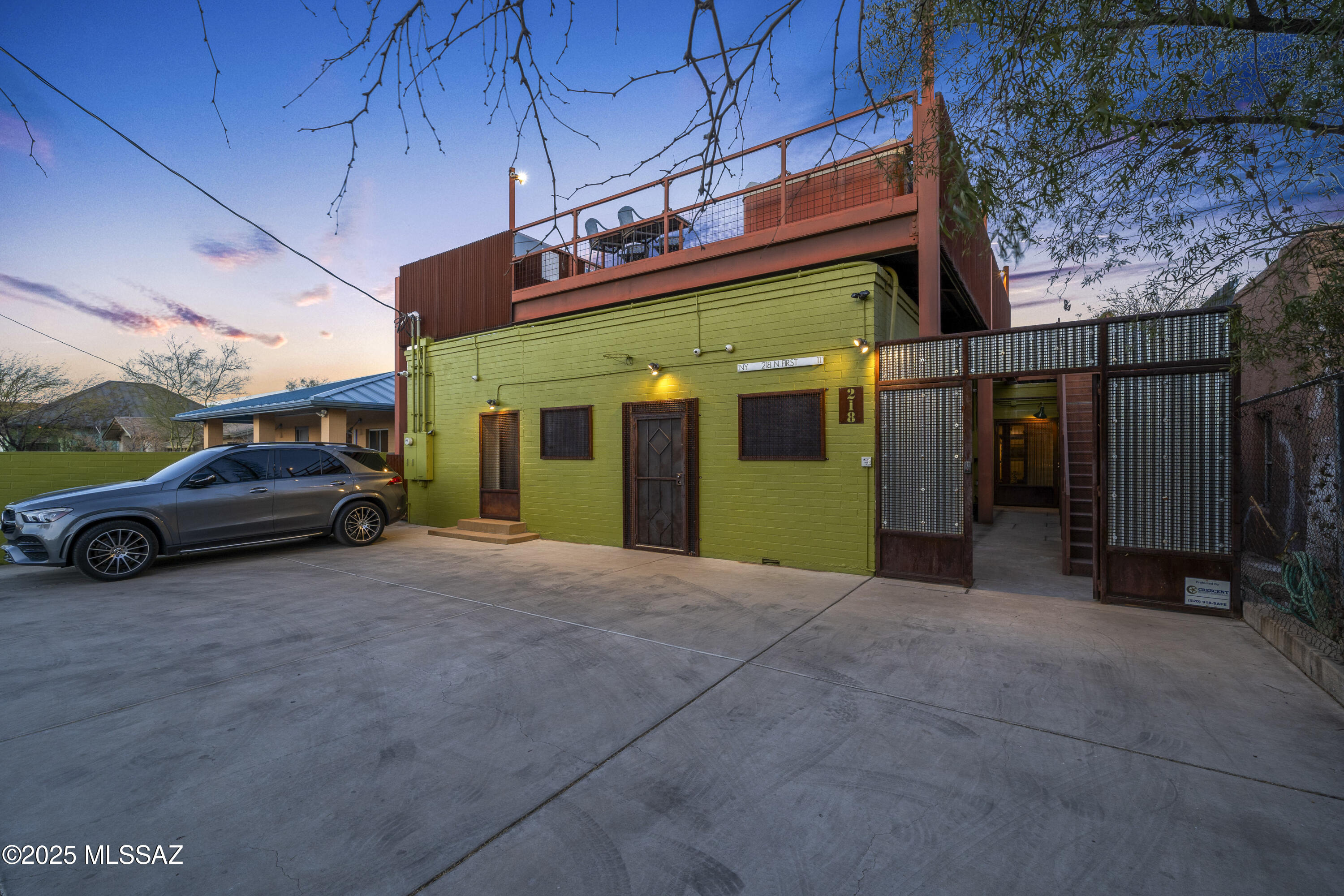218 N 1st Avenue