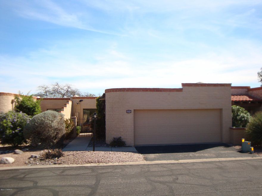 Perfect lock & leave home for winter visitors or full time homeowners. Lovely desert views and great privacy. Fireplace in LR, large kitchen with center island and breakfast area. Brand new AC in Jan. 2017. Interior freshly painted. Roof recoated in 2015. You can enter home through garage...no need to go outside first. Community pool/spa & tennis court nearby. No popcorn ceilings ceilings. Ready to move in. Welcome Home!