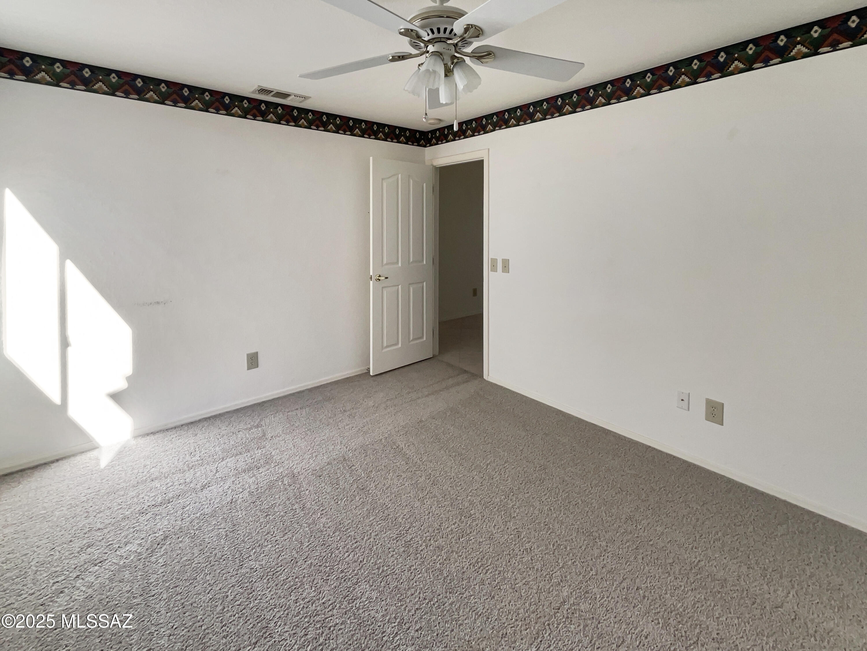 37634 S Niblick Drive