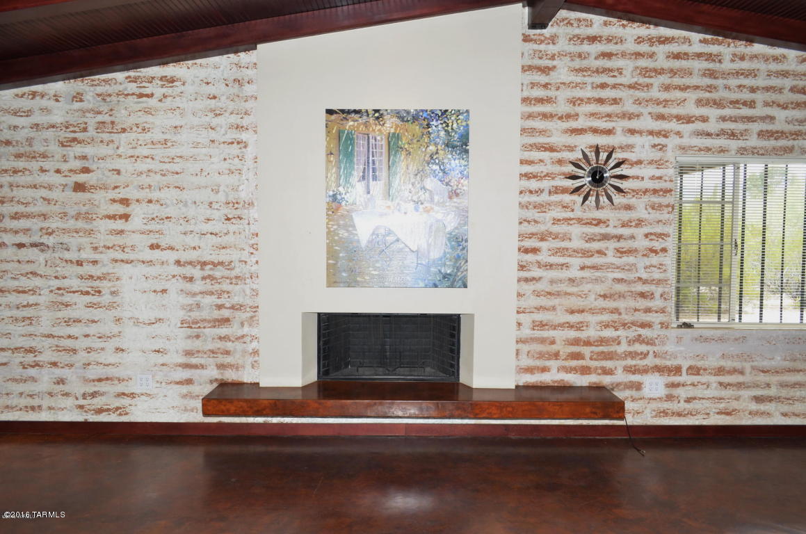 Harold Bell Wright Estates - Residential