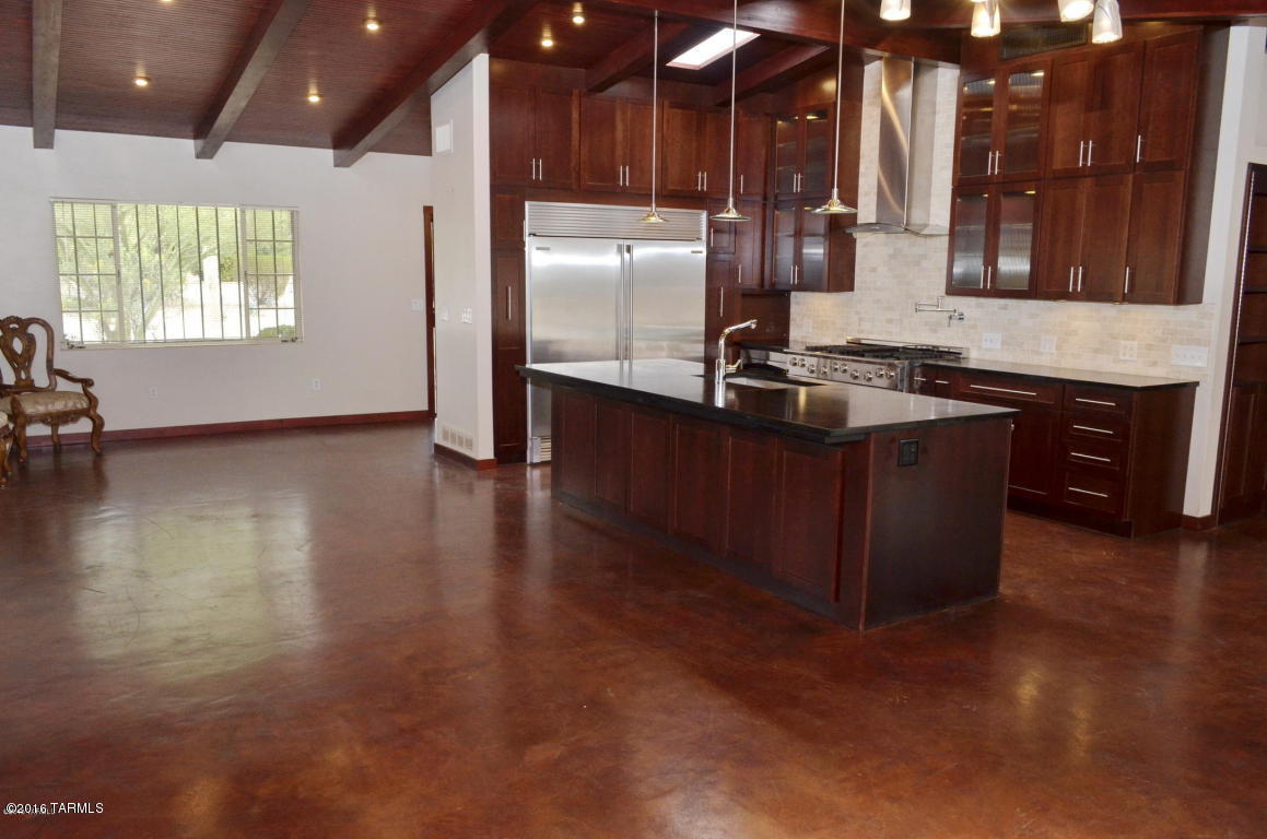 Harold Bell Wright Estates - Residential