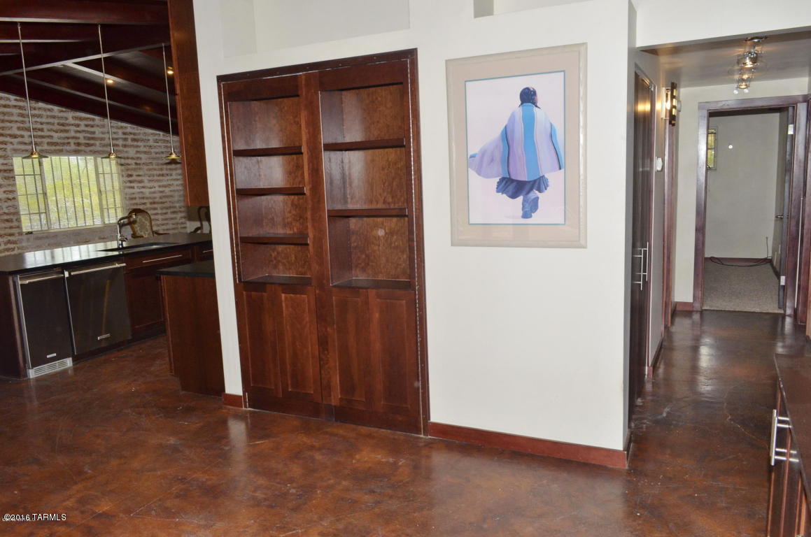 Harold Bell Wright Estates - Residential