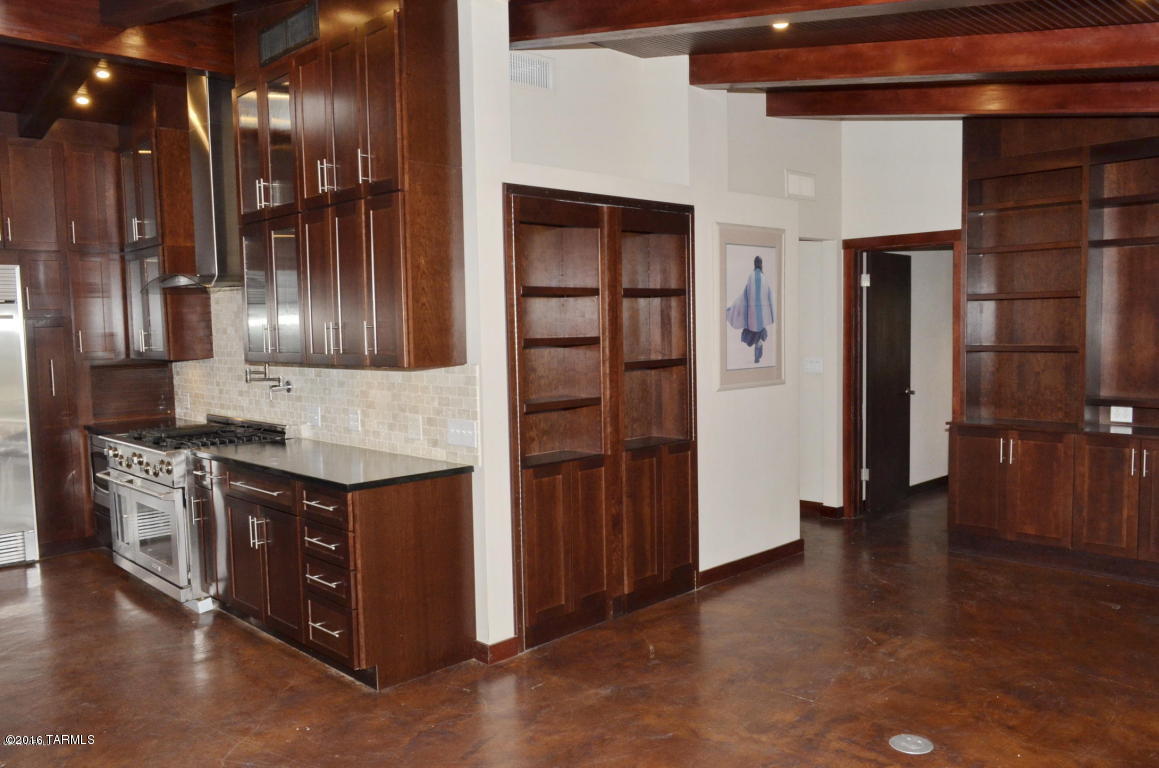 Harold Bell Wright Estates - Residential