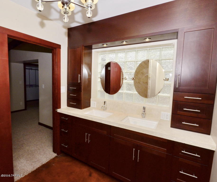 Harold Bell Wright Estates - Residential