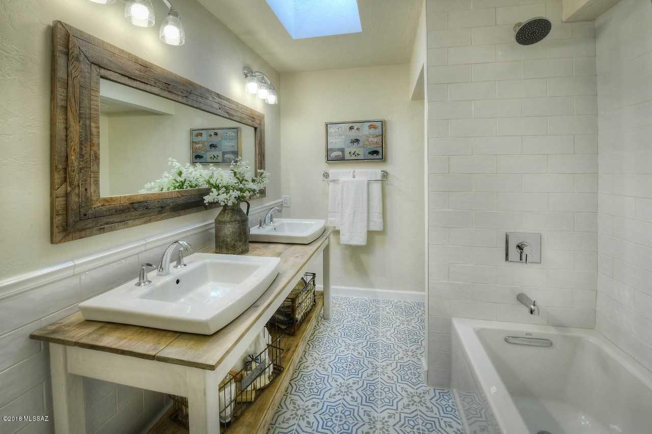 Catalina Foothills Est 8 - Residential