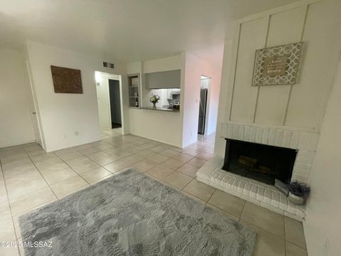 1600 N Wilmot Road 258 Tucson AZ 85712