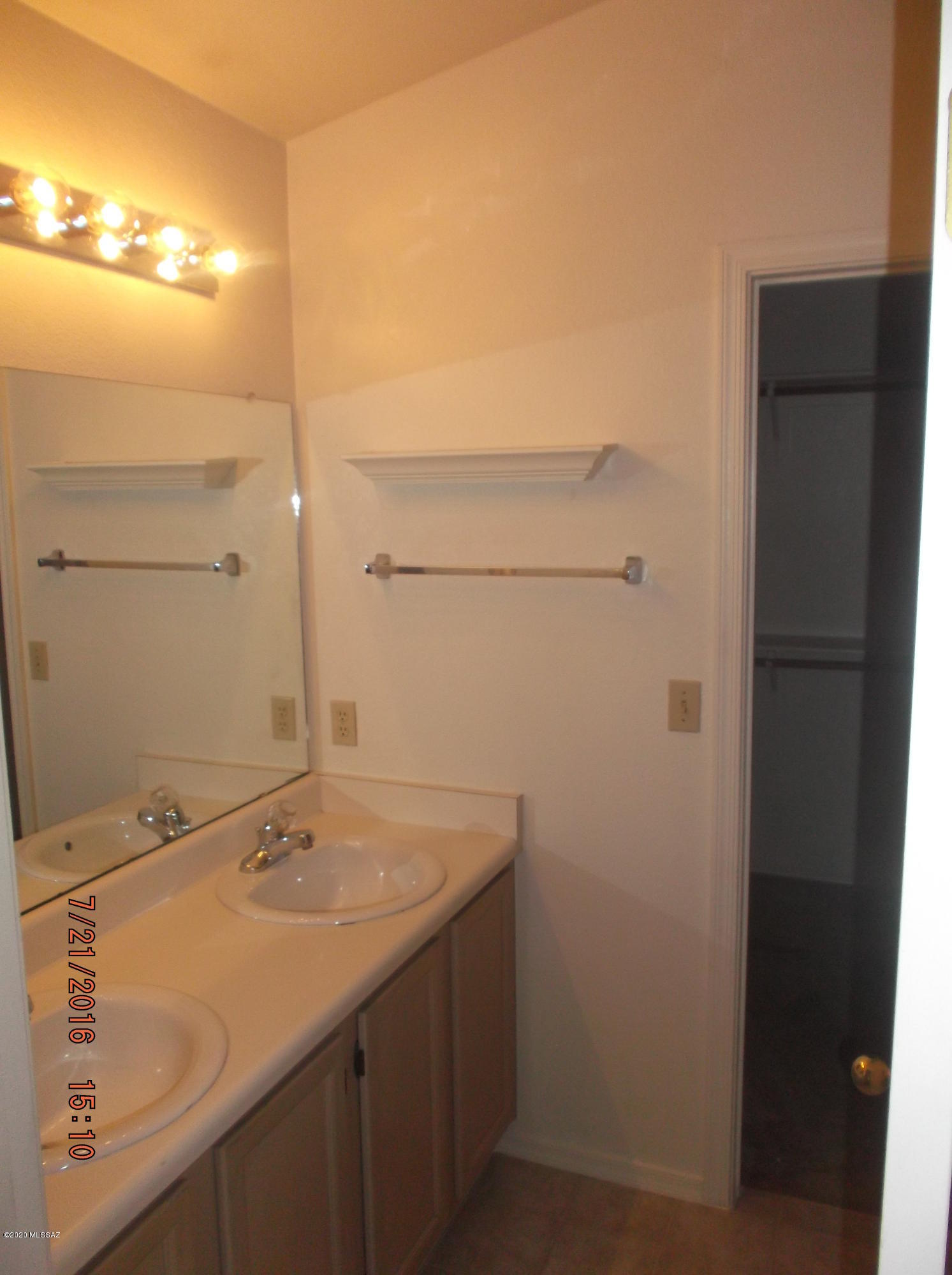 Rancho De Colinas (1-95) - Residential Lease