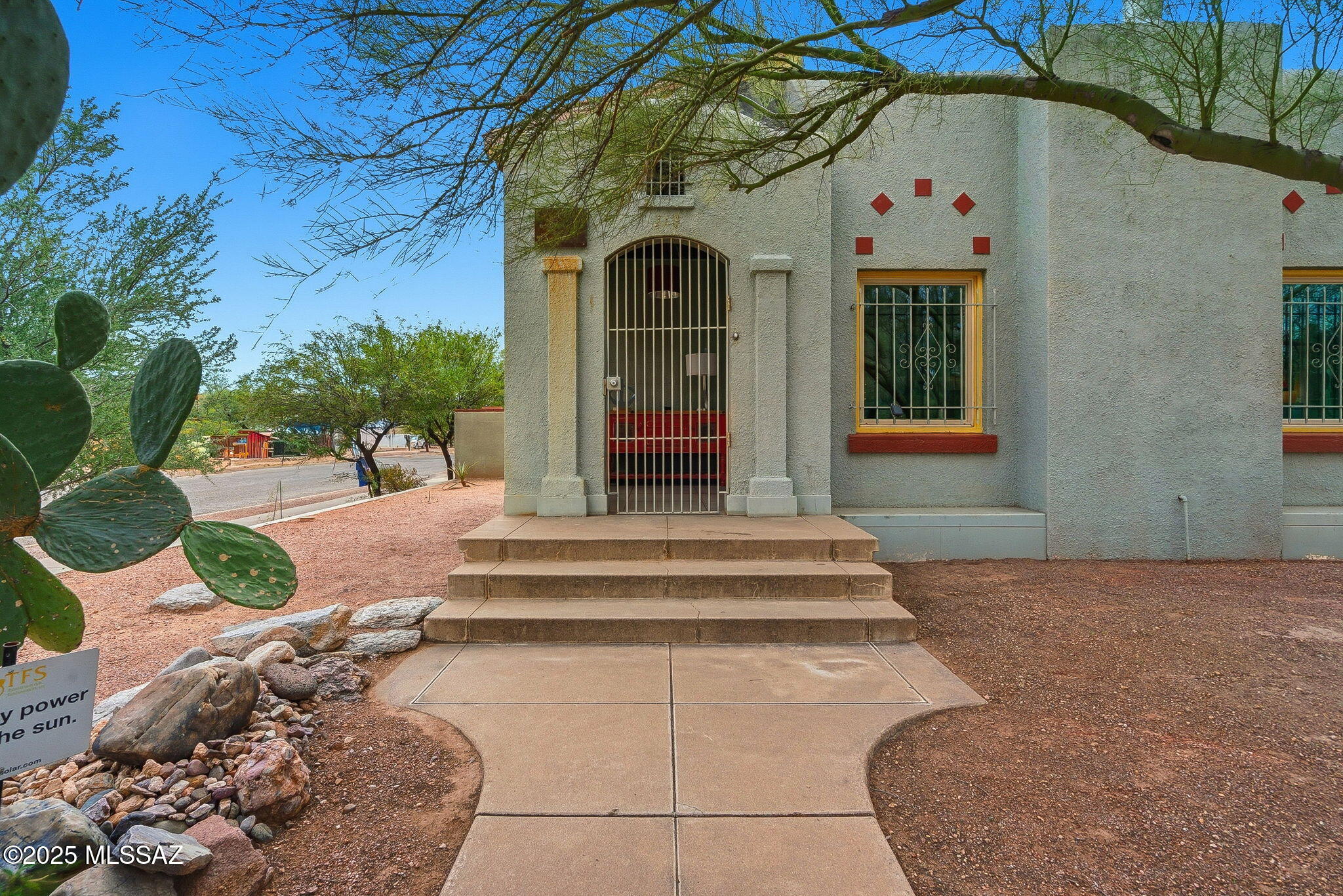 448 E Drachman Street