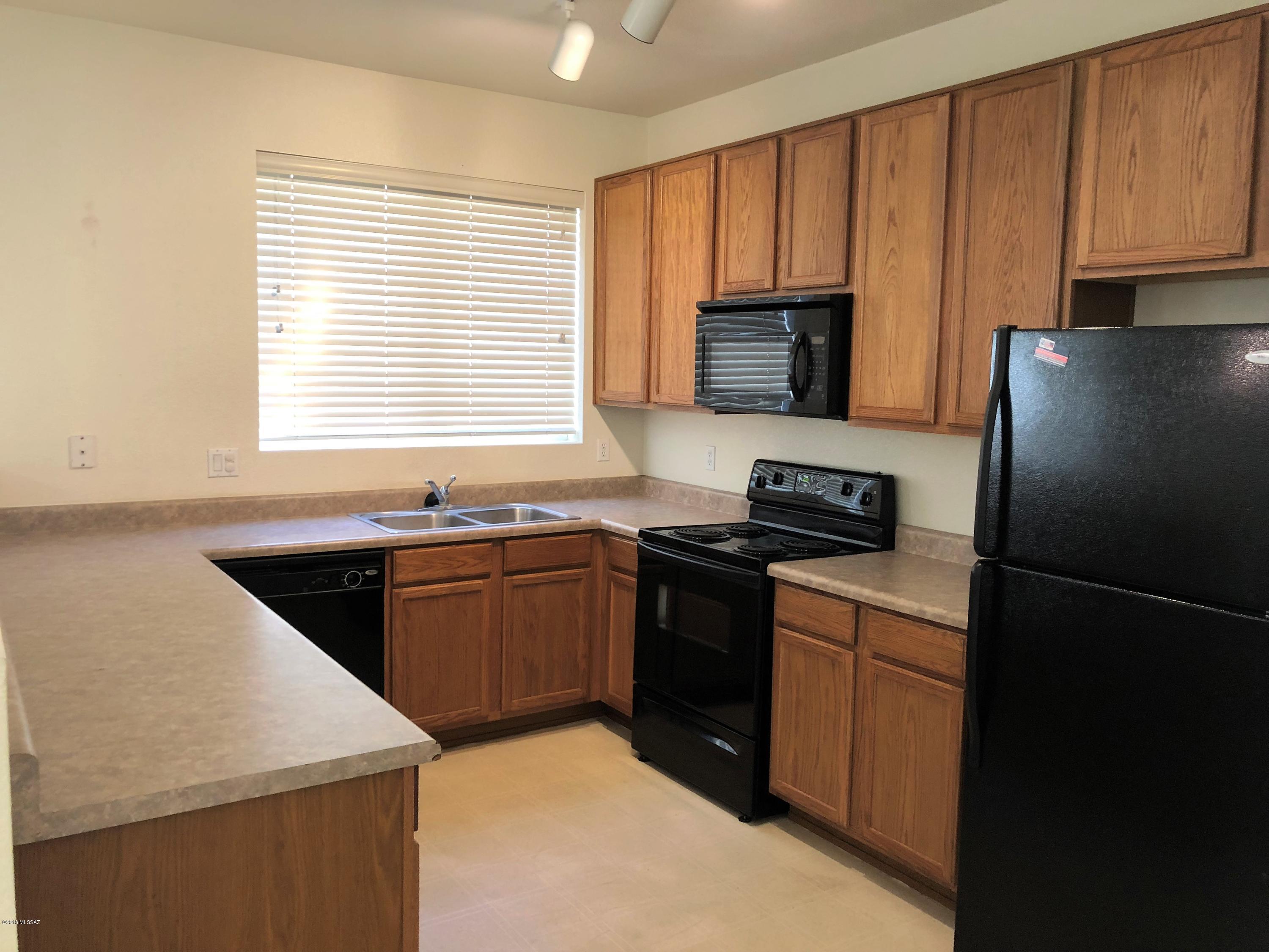 Catalina Vistas - Residential