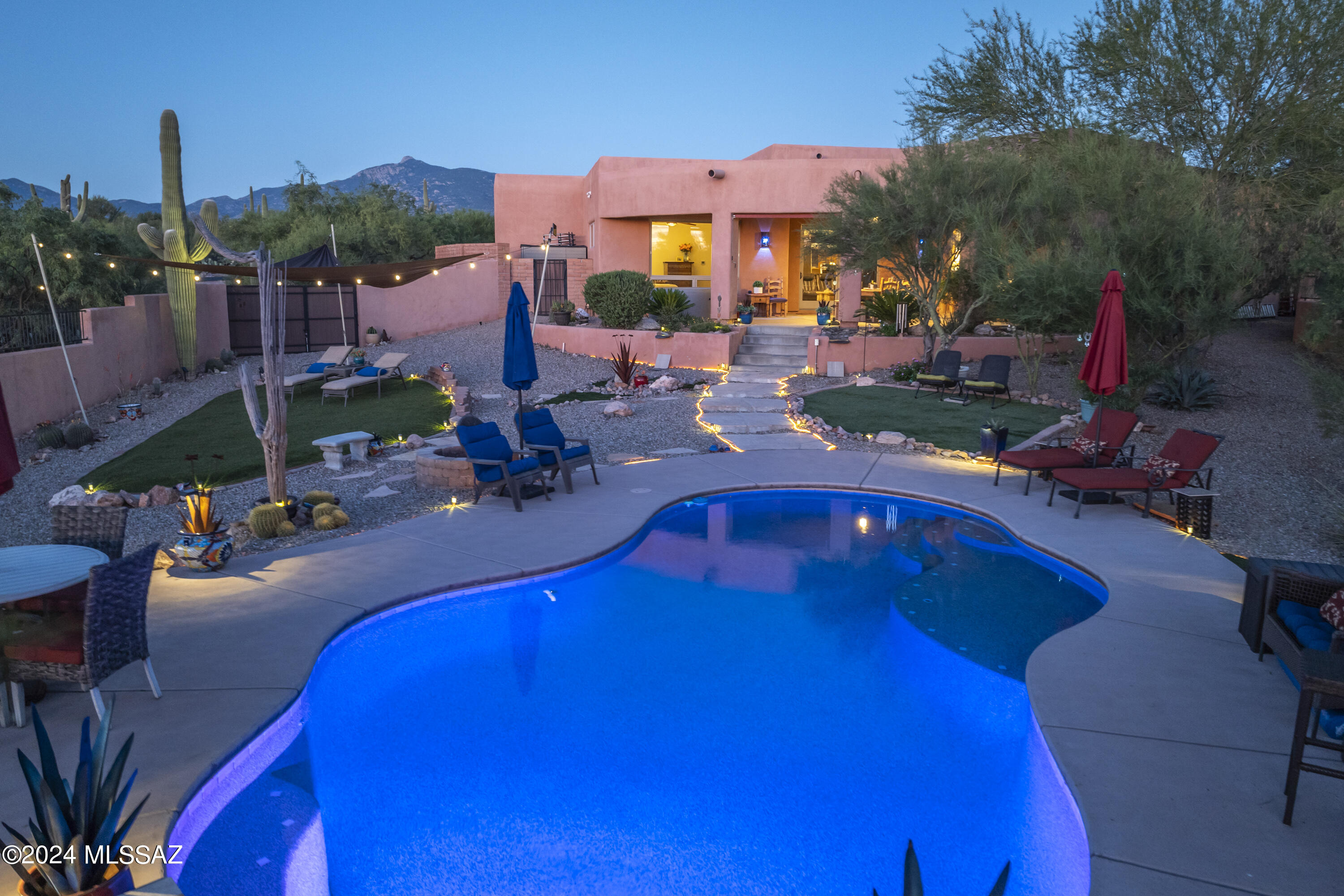 Coyote Creek (1-395) - Residential