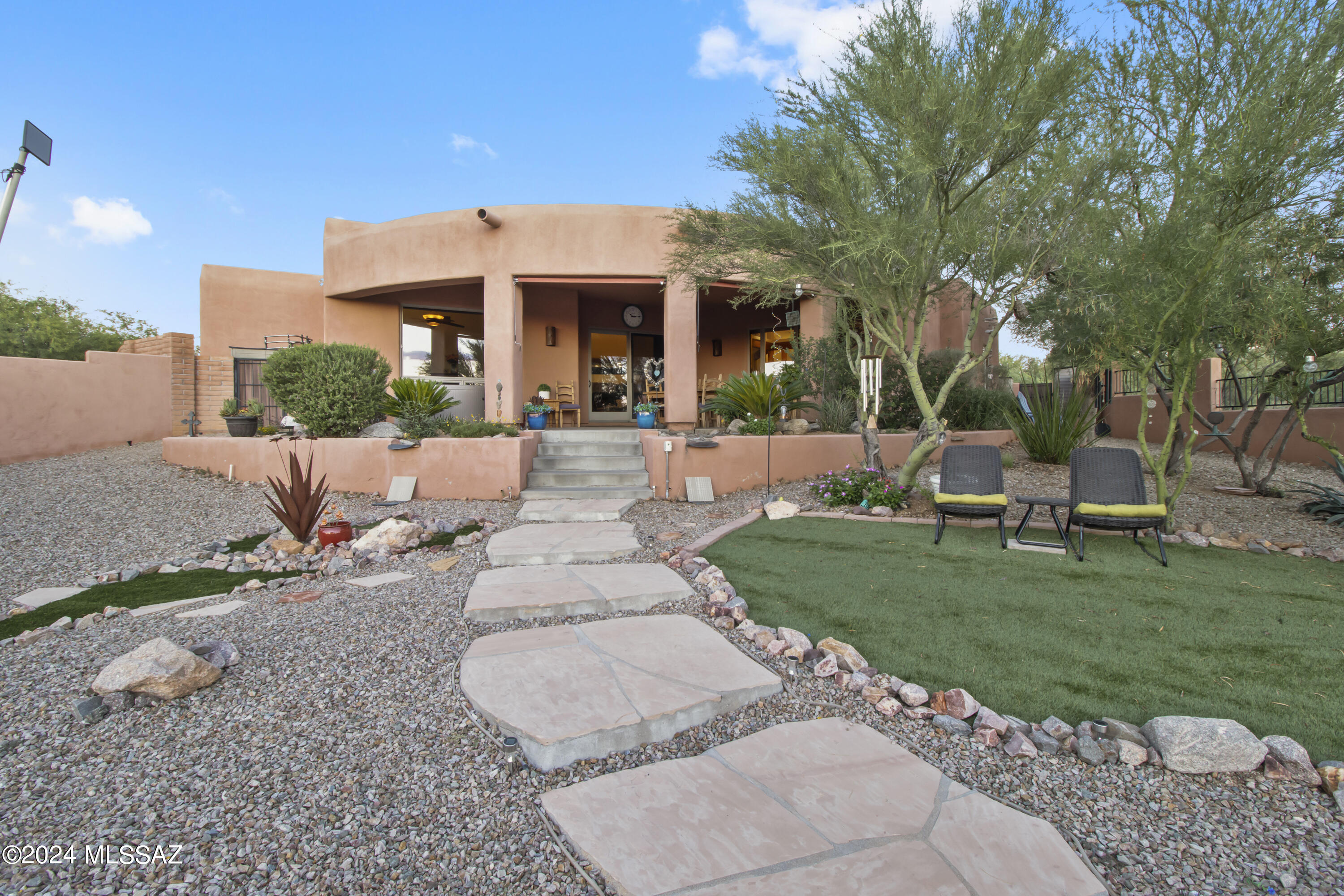 Coyote Creek (1-395) - Residential