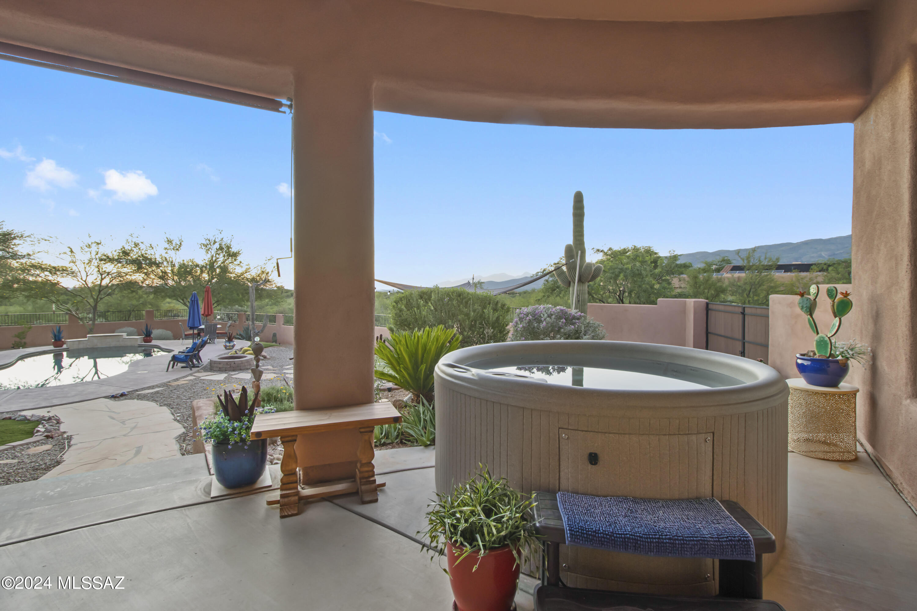 Coyote Creek (1-395) - Residential