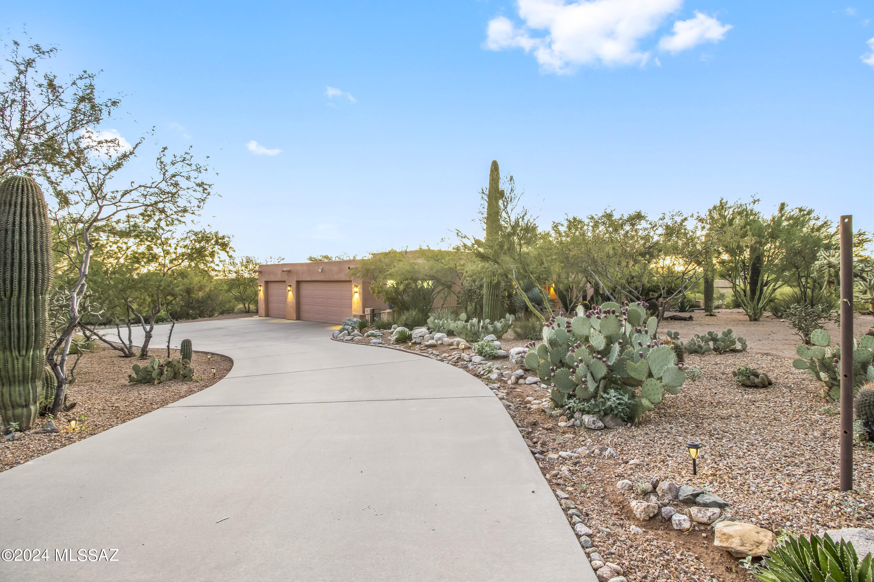 Coyote Creek (1-395) - Residential