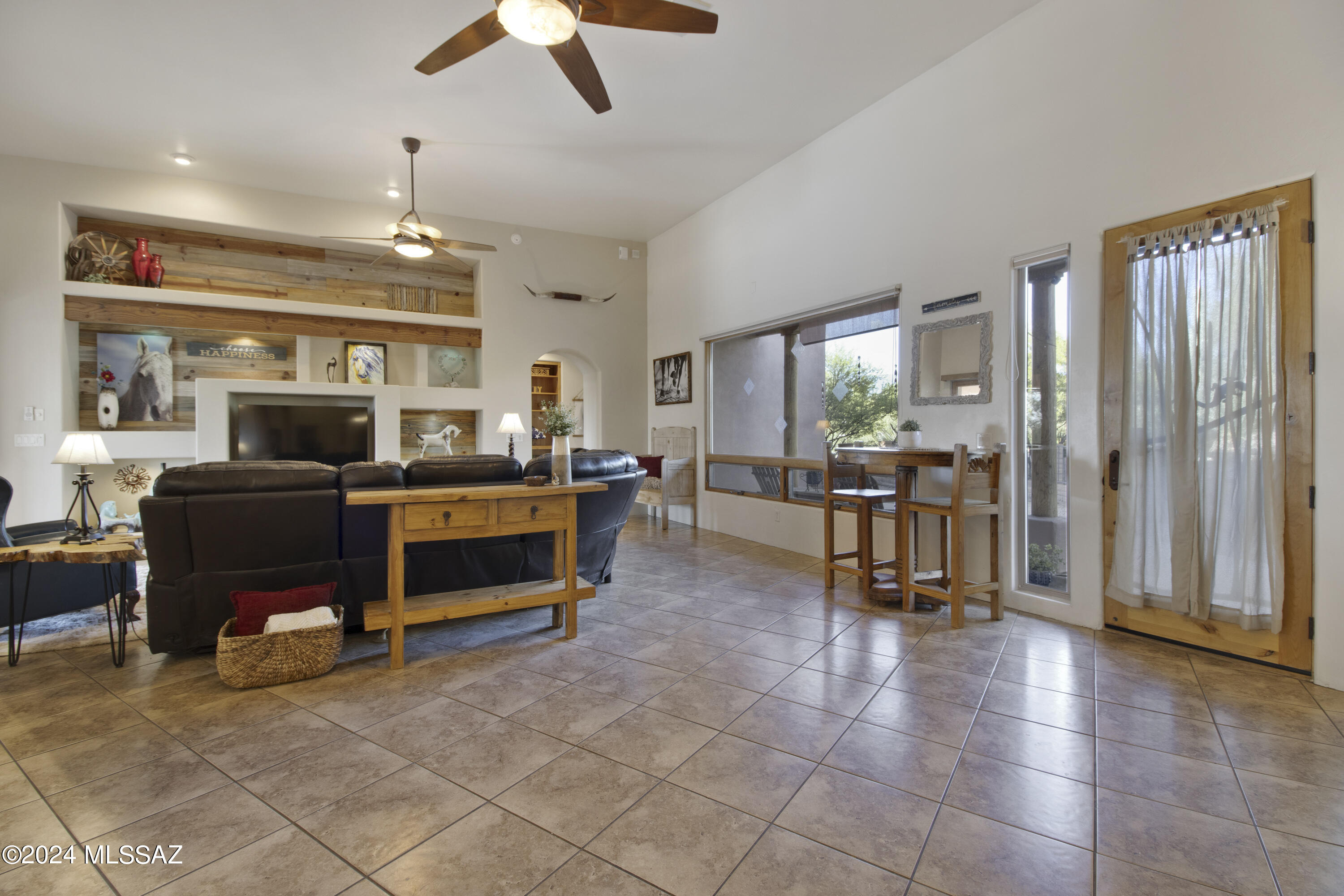 Coyote Creek (1-395) - Residential