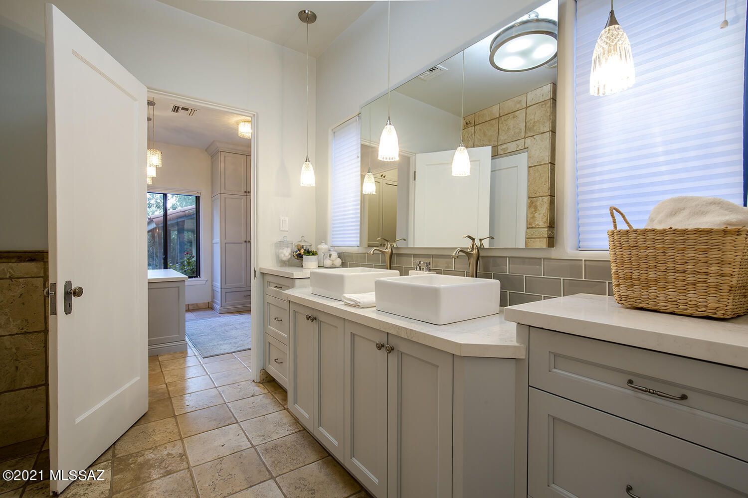 El Encanto Estates - Residential