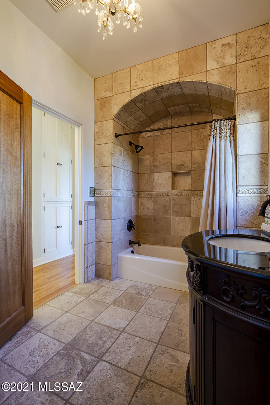 El Encanto Estates - Residential
