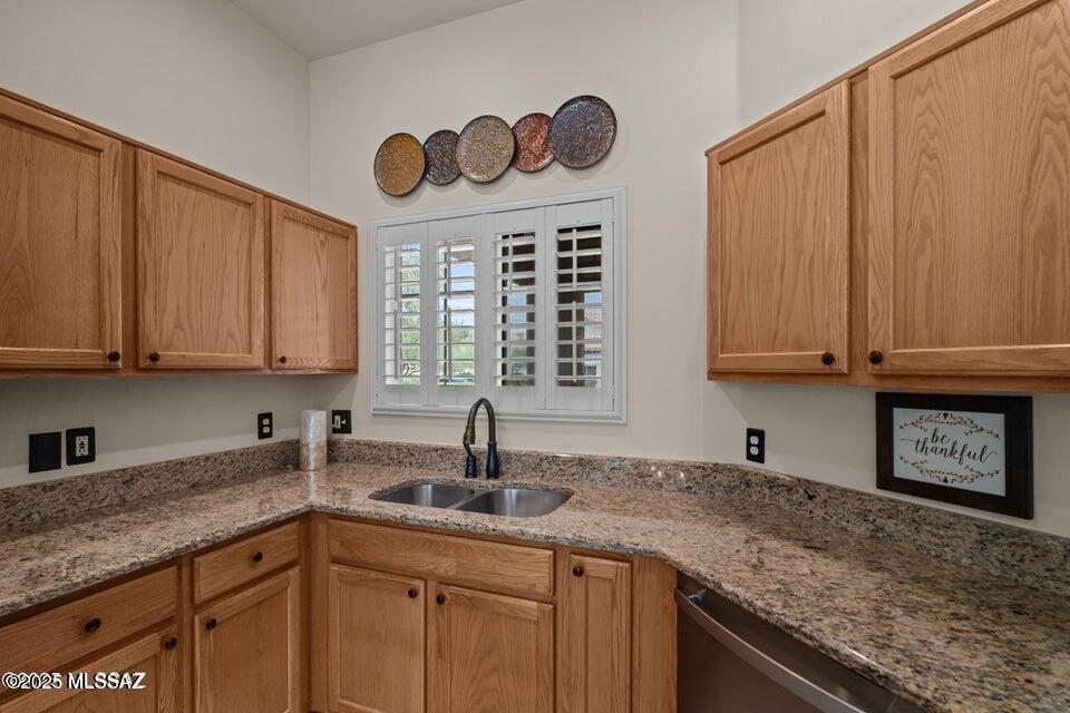 Carmel Pointe (1-104) - Residential