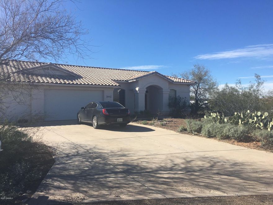 Buyer Cancelled for health related reason. 3rd time is the charm. Hurry.  Great fix up opportunity. Home is ready for restoration. Nicely designed open floor plan, 2 x 6 construction, split bedrooms are among solid aspects this property offers. Don't miss bonus room set off 3rd bay of garage. heated-cooled flex space! Check out separate garage/workshop beyond block wall back of lot. VAIL District Option allows choice of high school.