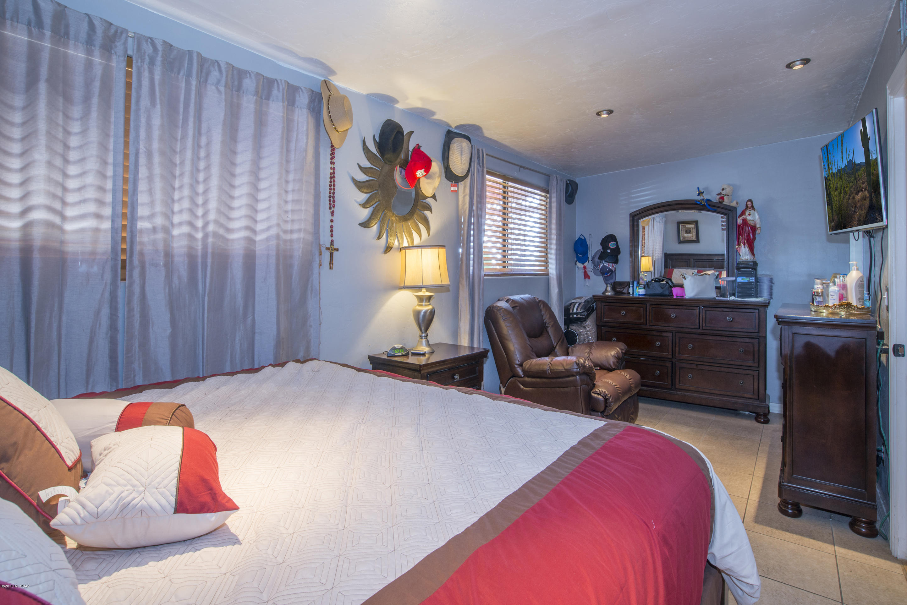 South Manor - Residential