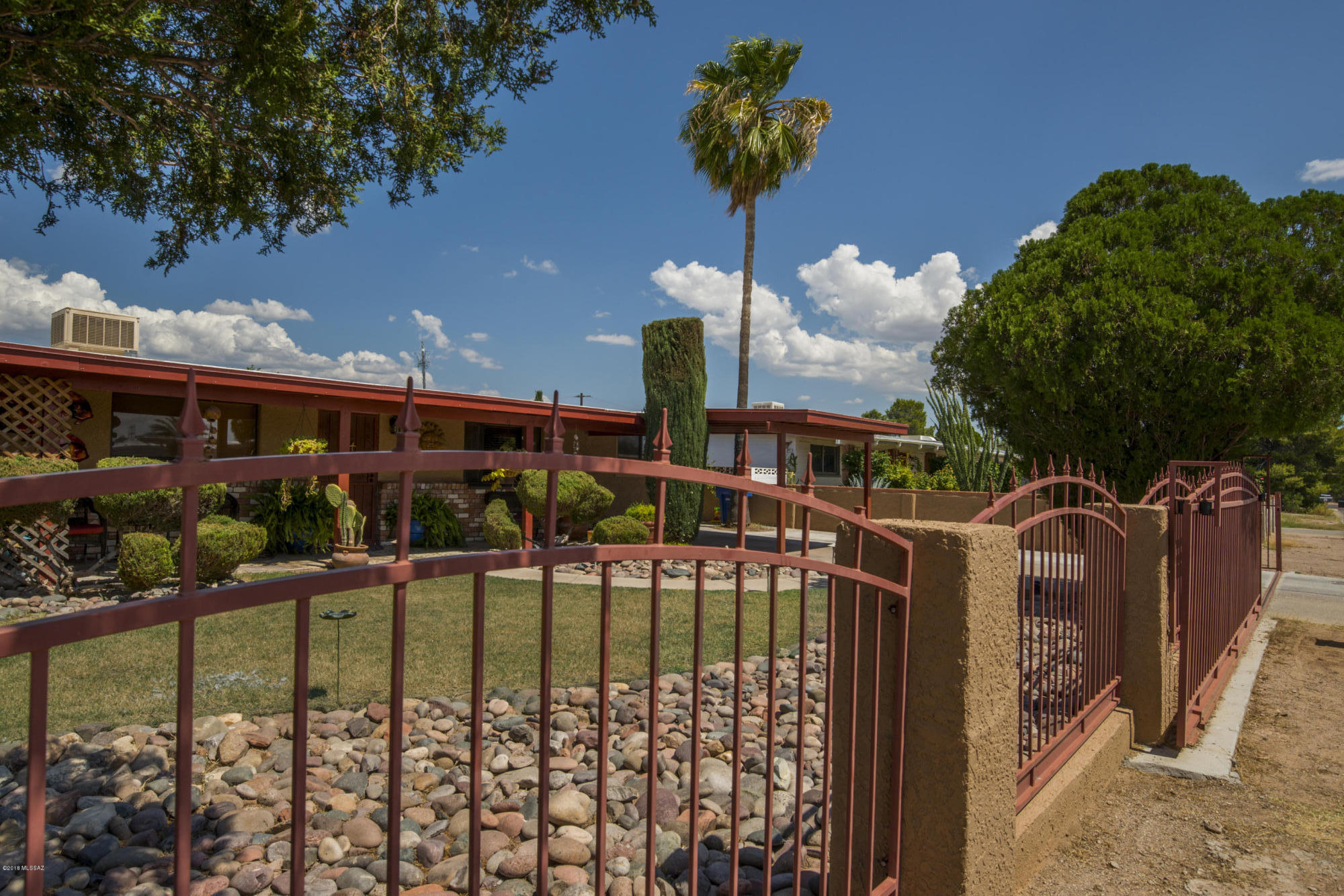 South Manor - Residential