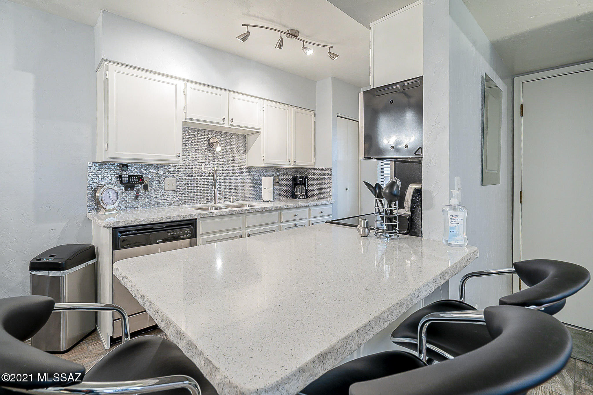 Casa Bonita Condominiums(1-36) - Residential