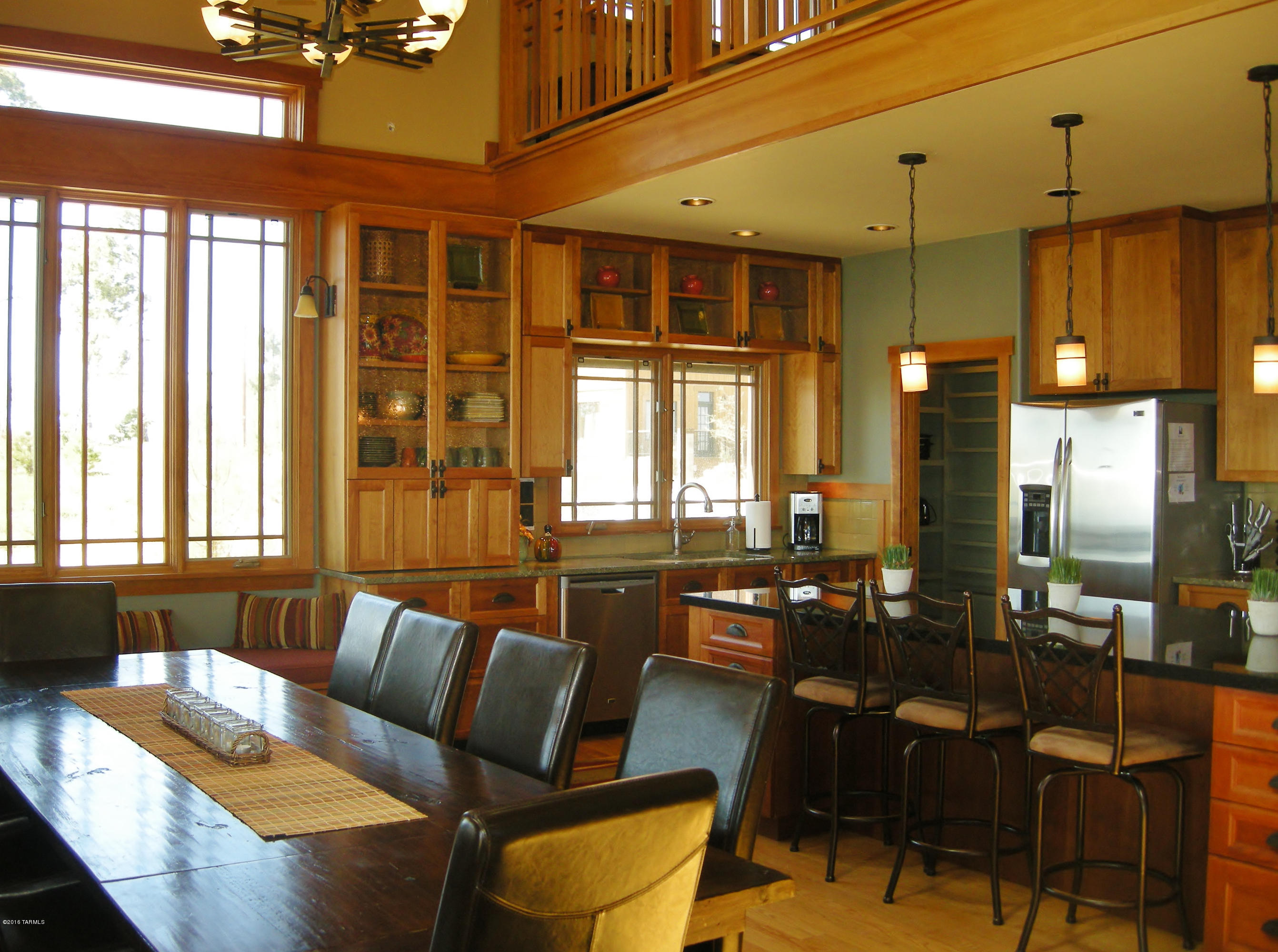 Loma Sabino Pines - Residential