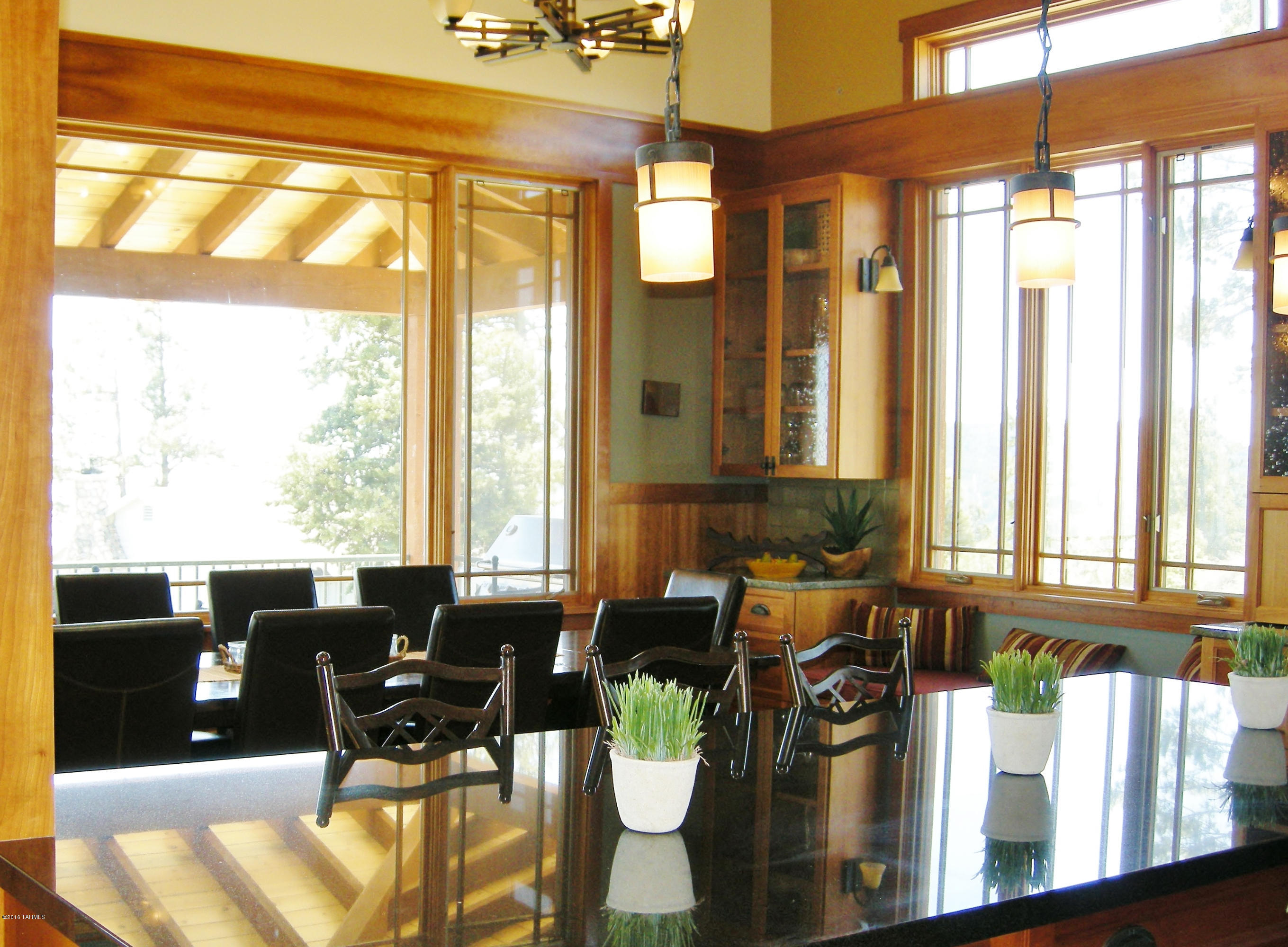 Loma Sabino Pines - Residential