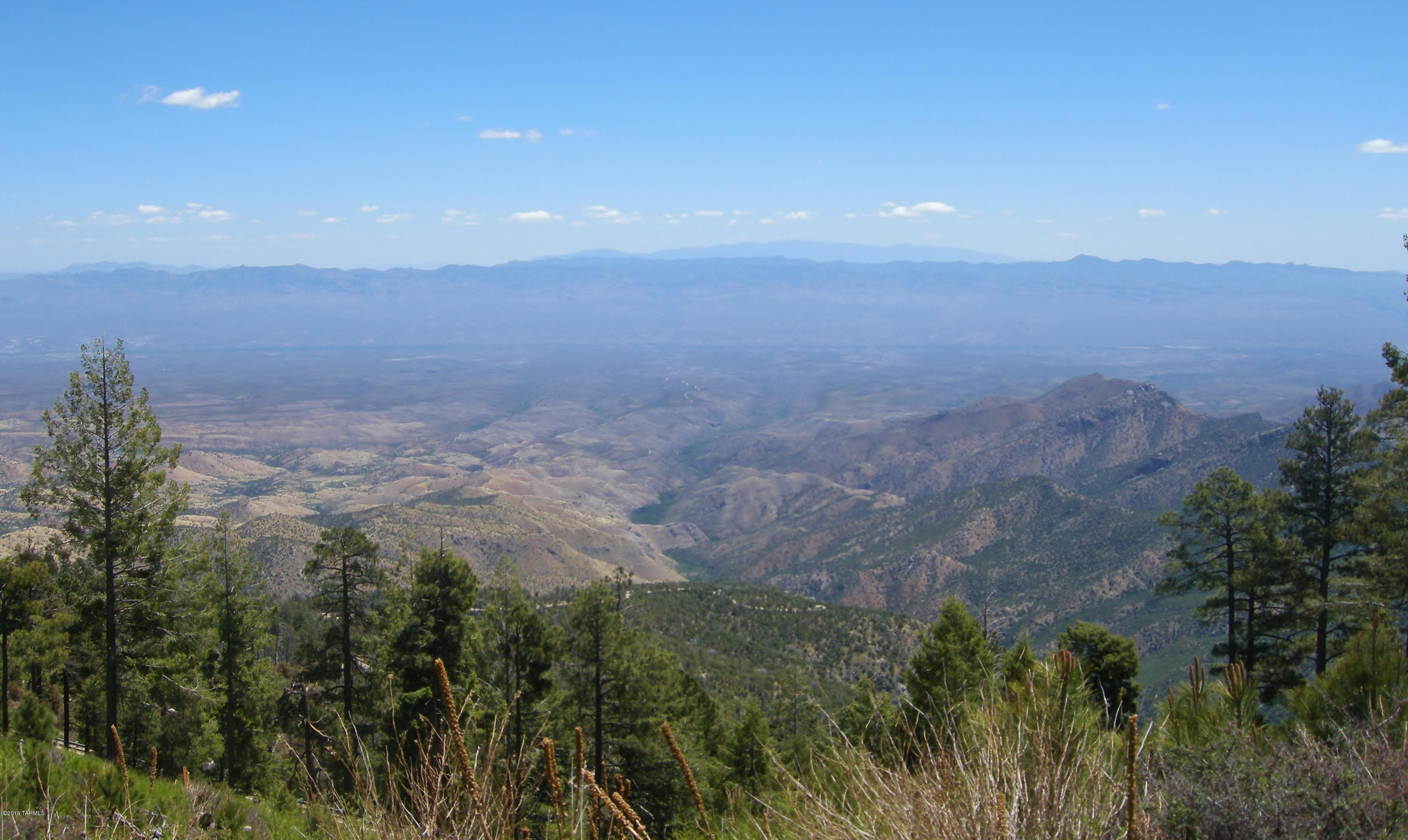 Loma Sabino Pines - Residential